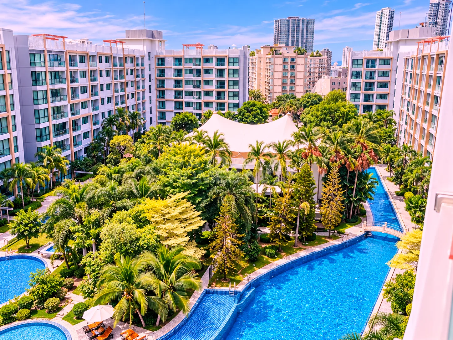 Dusit Grand Park 1 – 3