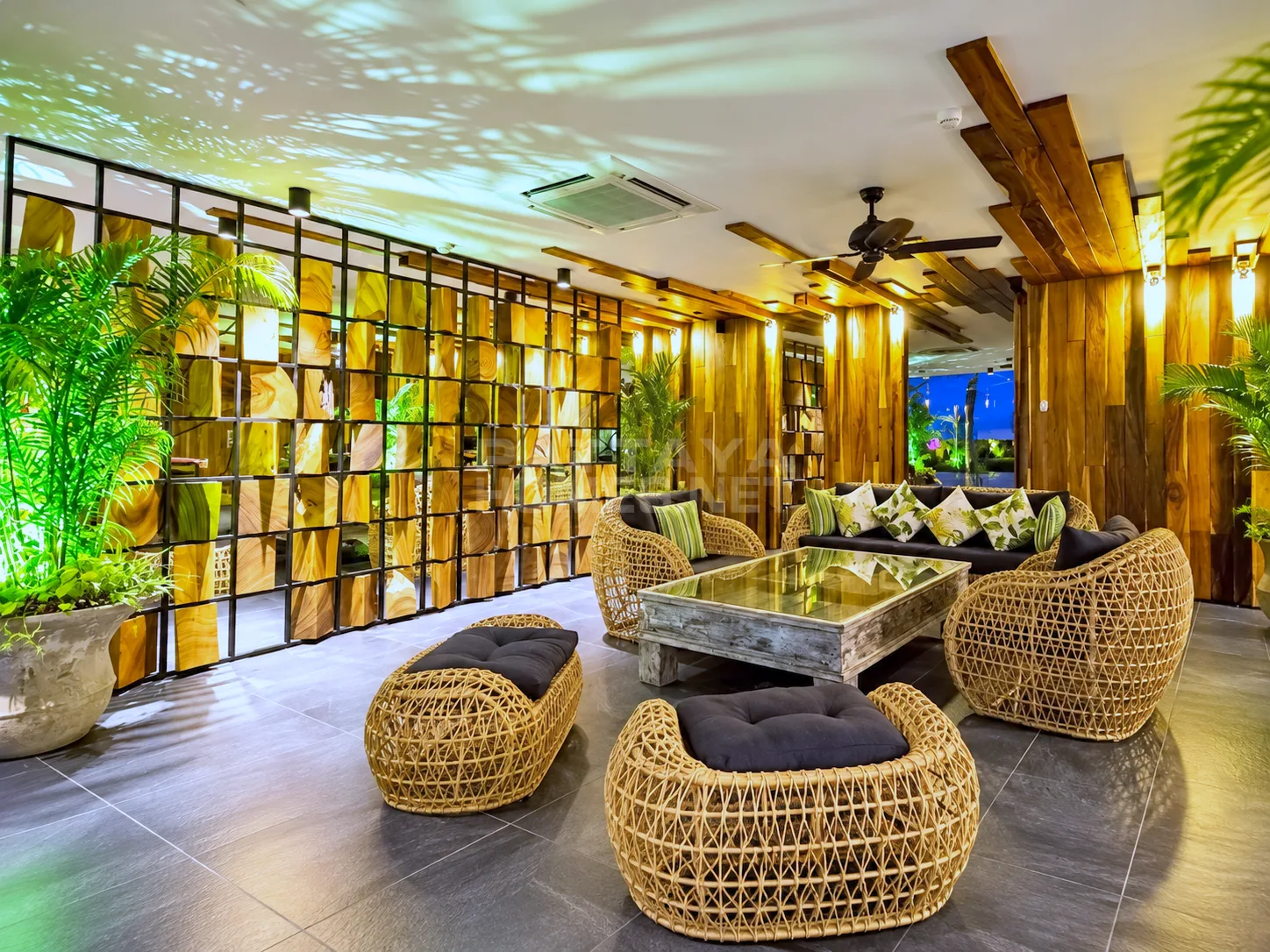 The Palm Wongamat Beach Pattaya – 6