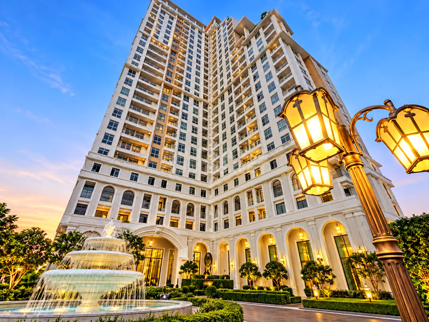 The Empire Tower Pattaya – 2