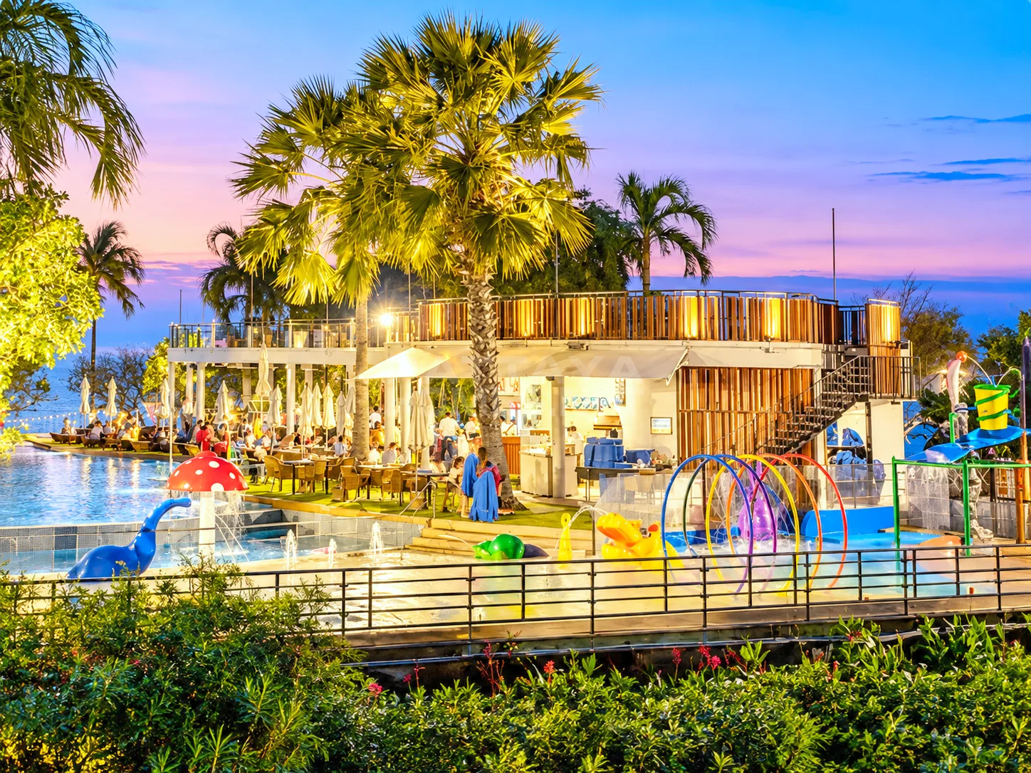 Movenpick White Sand Beach Residence – 4