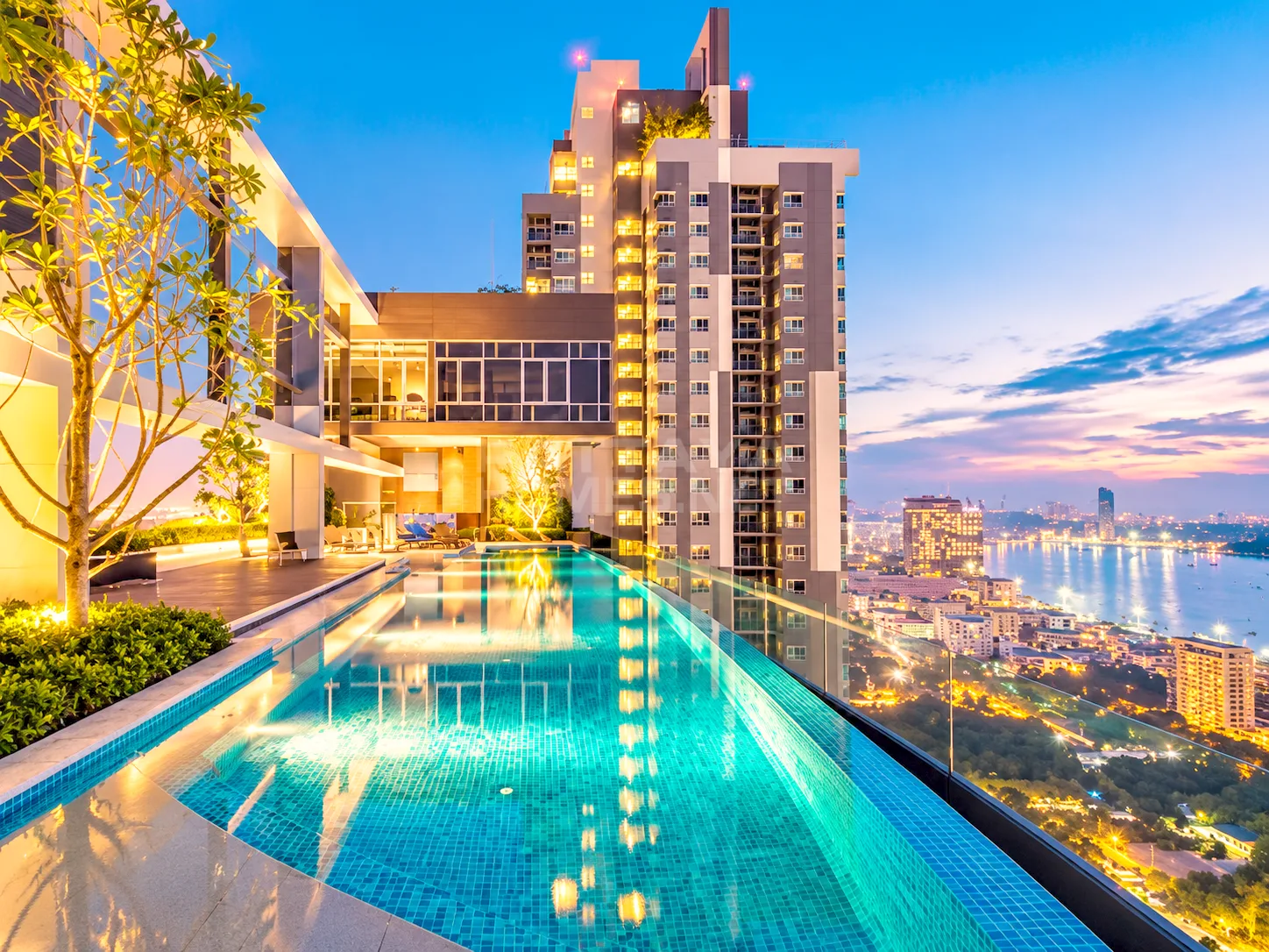 Centric Sea Pattaya – 1