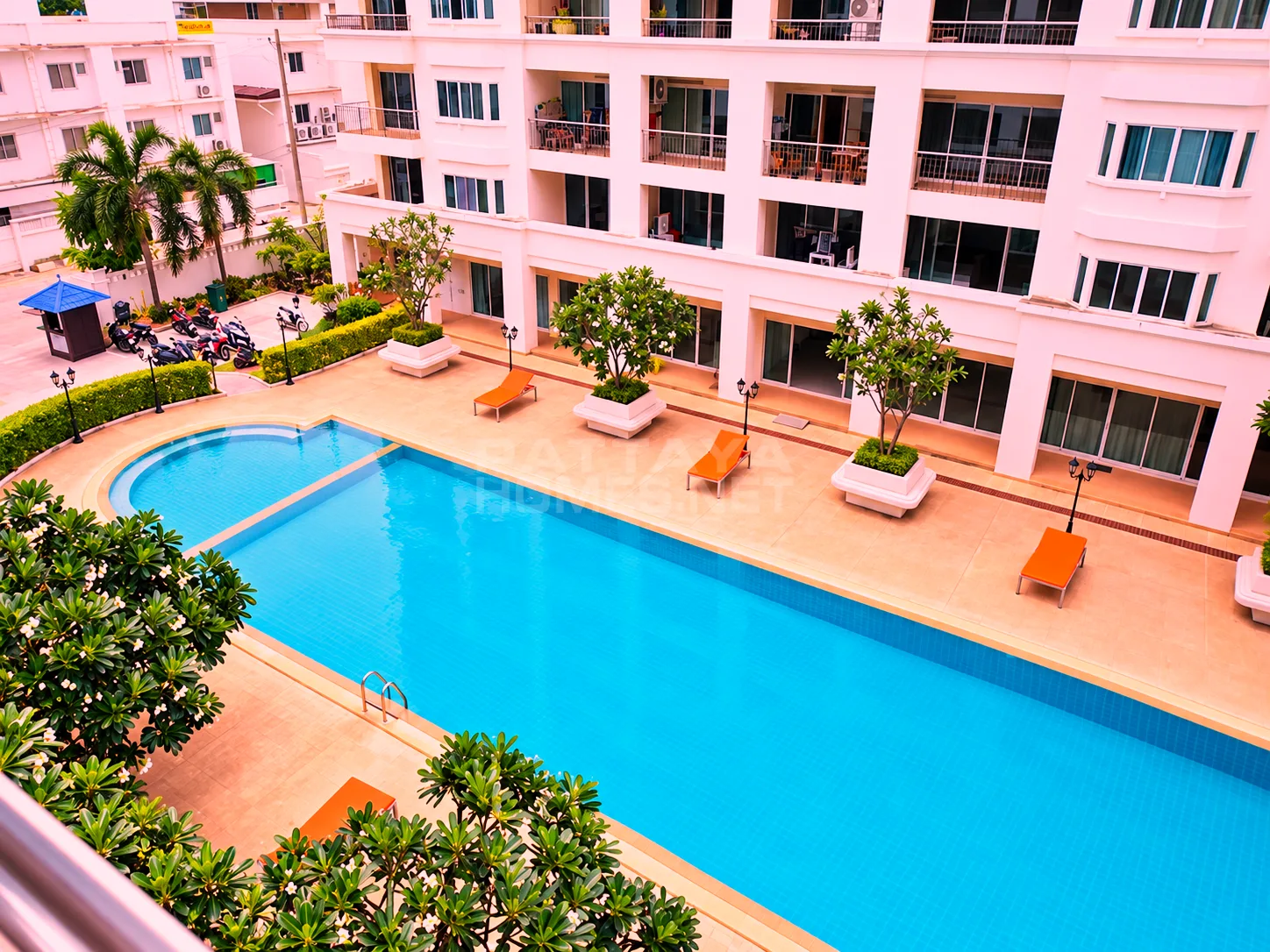 T.W.Jomtien Beach Resort – 4