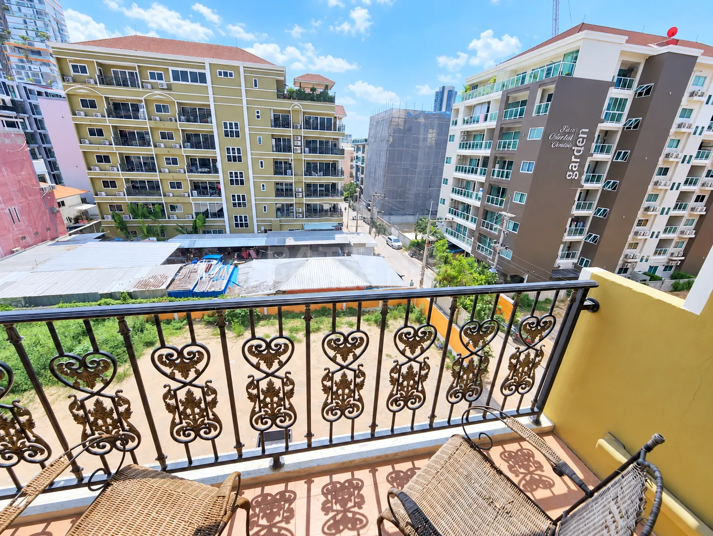 คอนโด 1 ห้องนอน ให้เช่าที่ Siam Oriental Condominium – 9