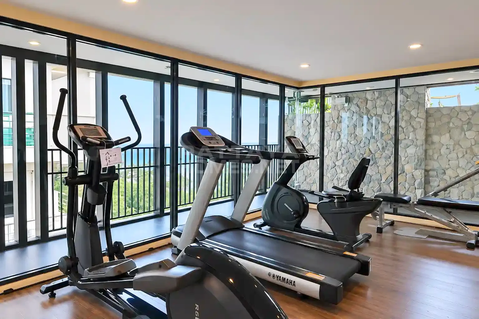 Studio for rent in Bayphere Premier – 13