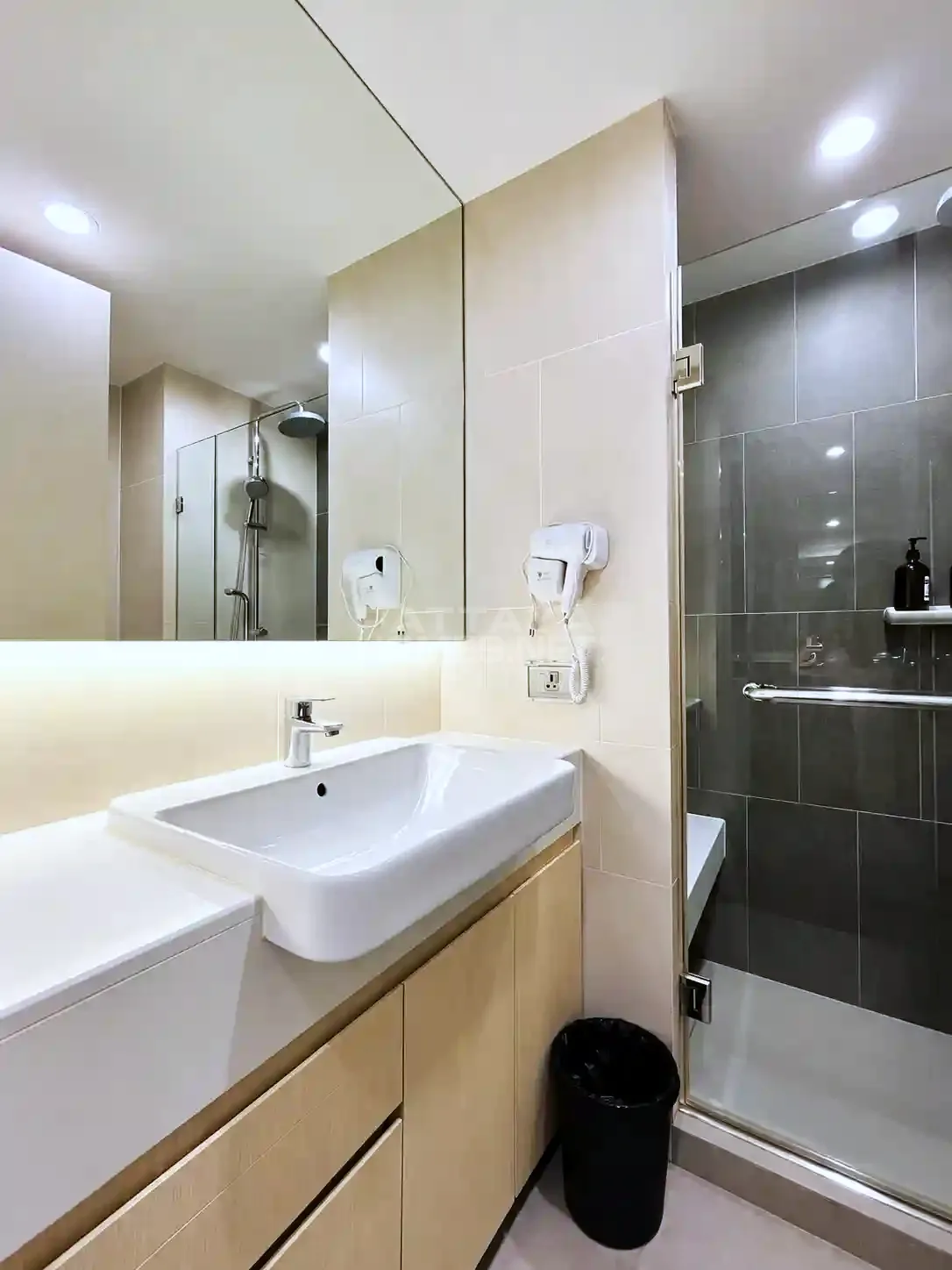Studio for rent in Bayphere Premier – 8