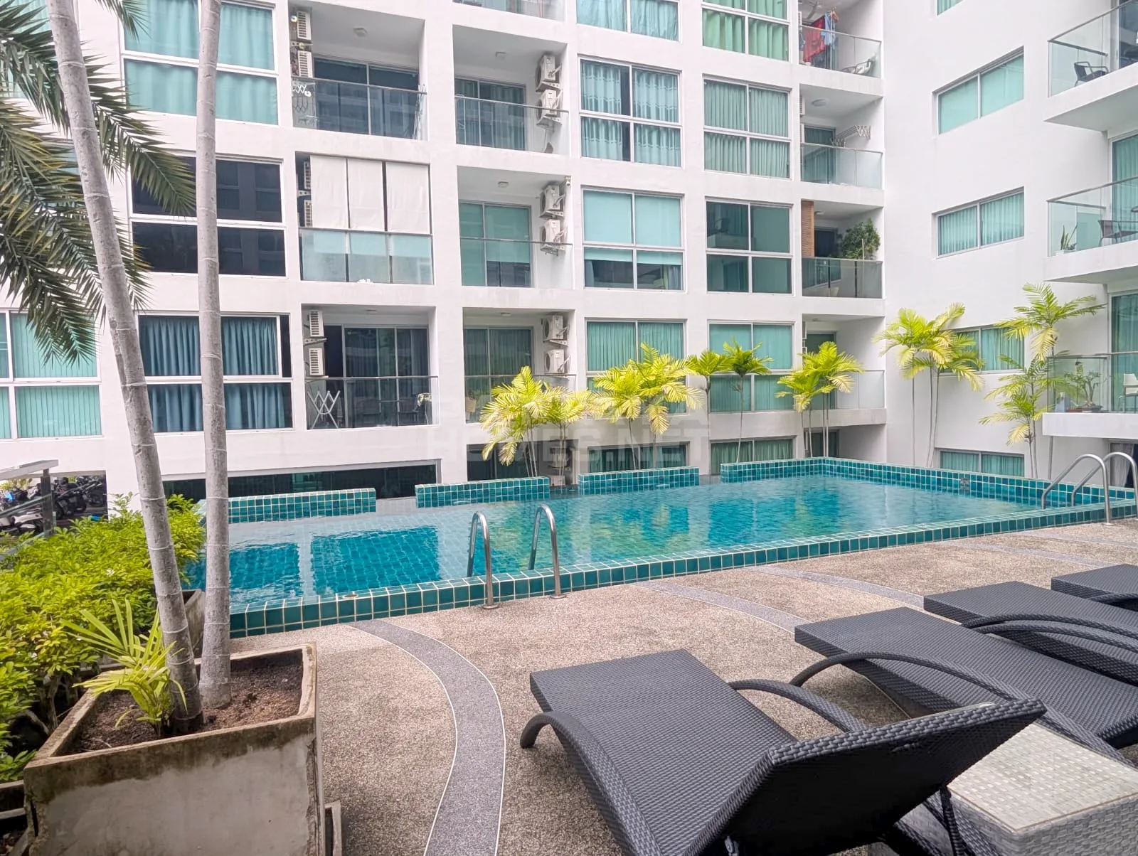 คอนโด 1 ห้องนอน ให้เช่าที่ Park Royal 3 – 14