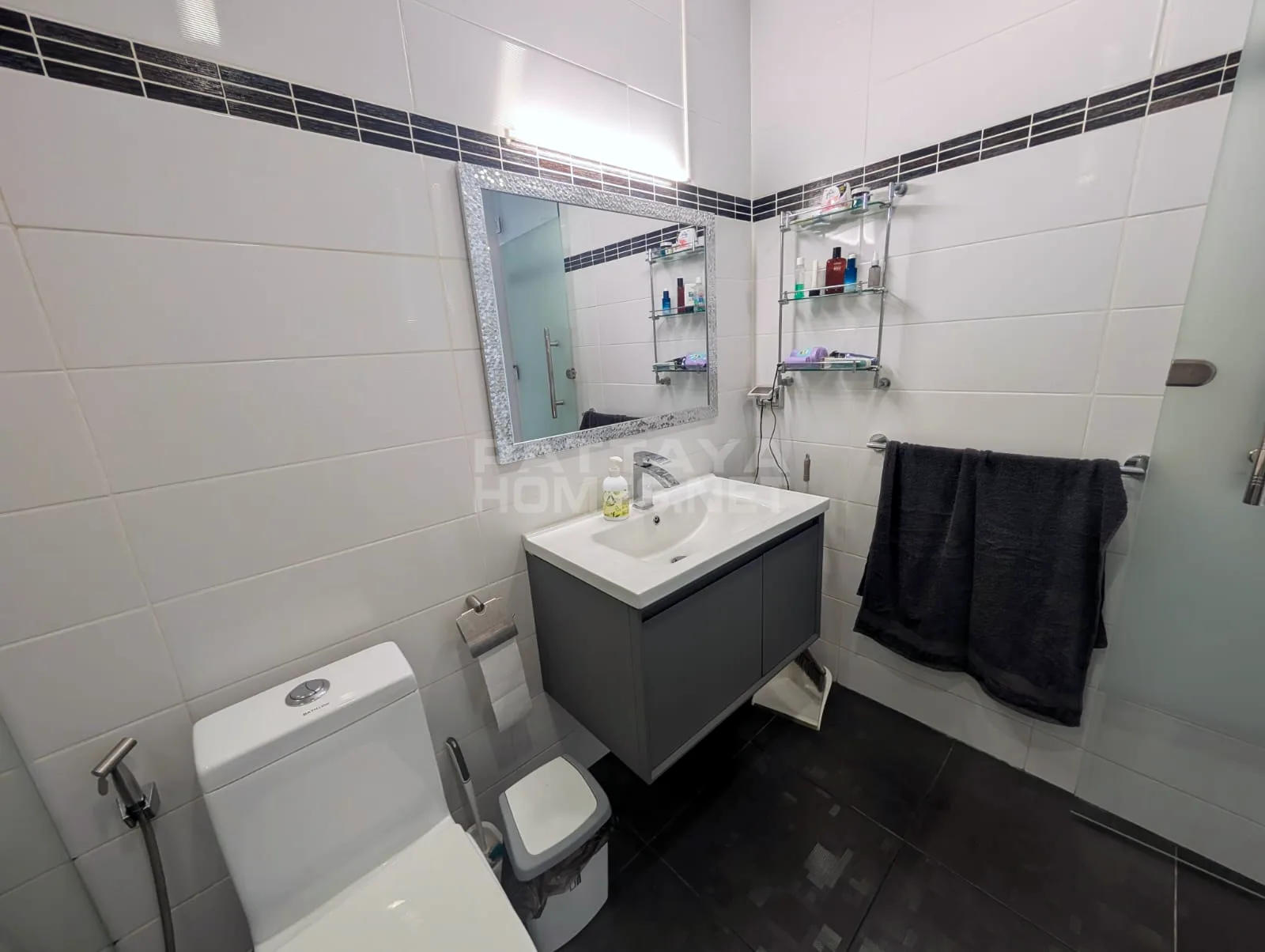 คอนโด 1 ห้องนอน ให้เช่าที่ Park Royal 3 – 11