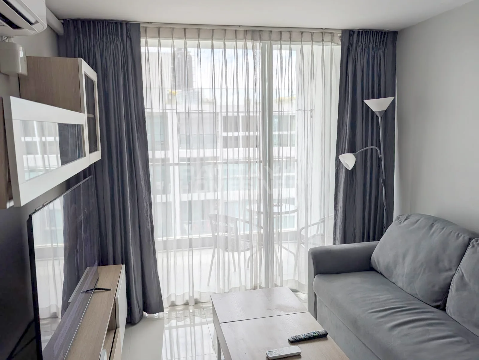 คอนโด 1 ห้องนอน ให้เช่าที่ Park Royal 3 – 6