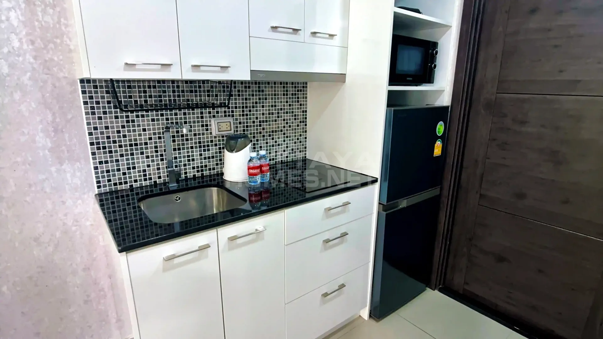 2-bedroom condo for rent in Siam Oriental Star – 5