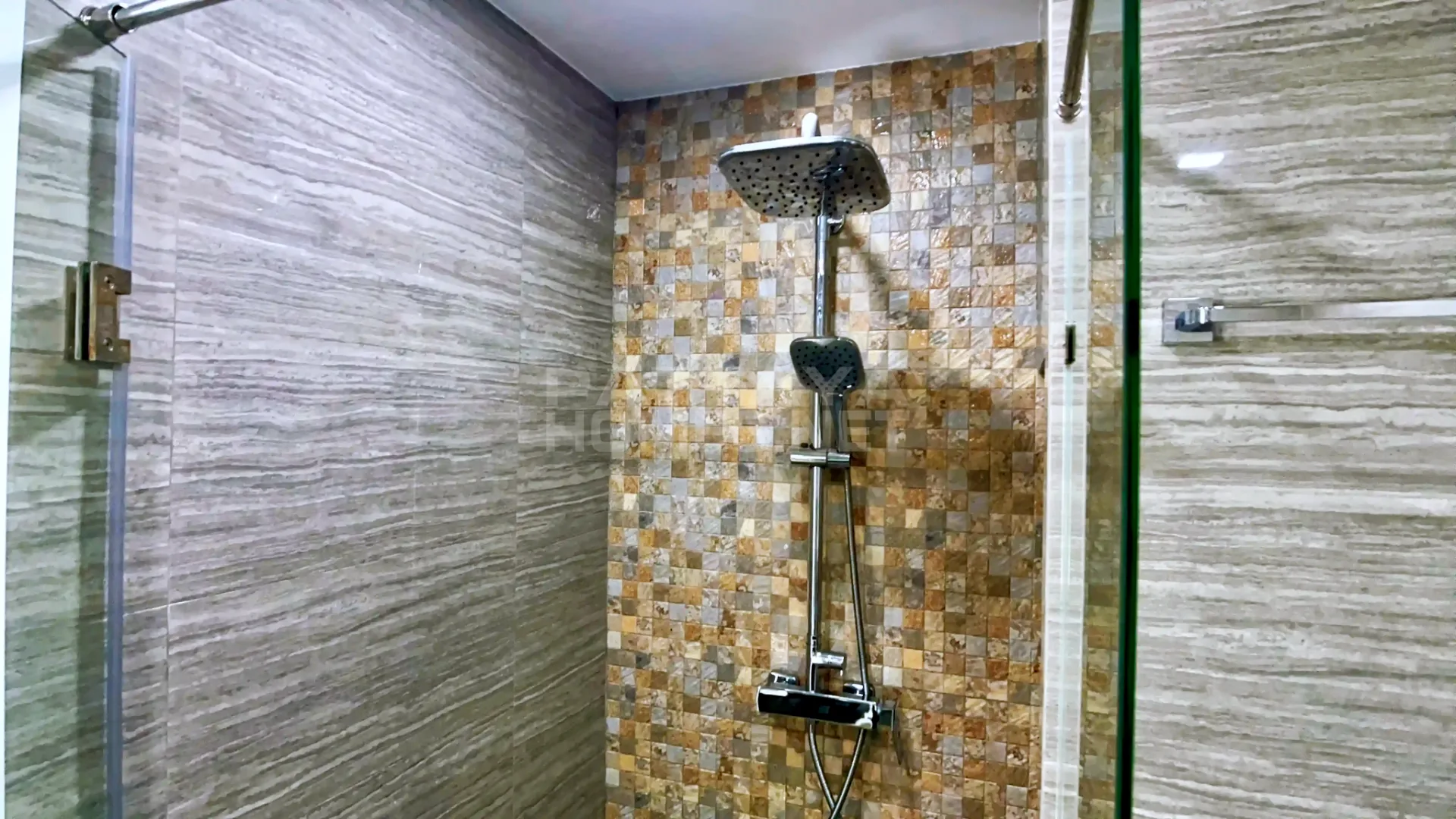 2-bedroom condo for rent in Siam Oriental Star – 14