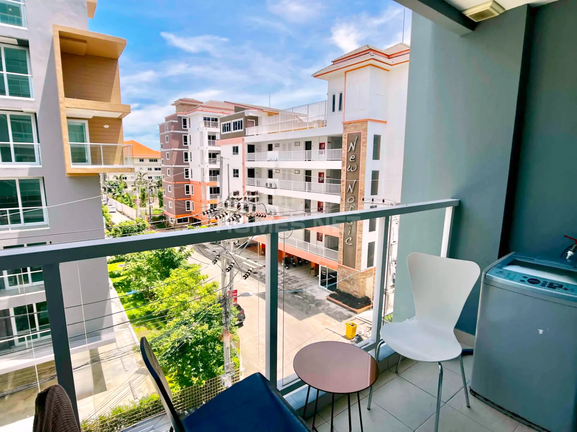 1-bedroom condo for rent in Siam Oriental Garden 2 – 13