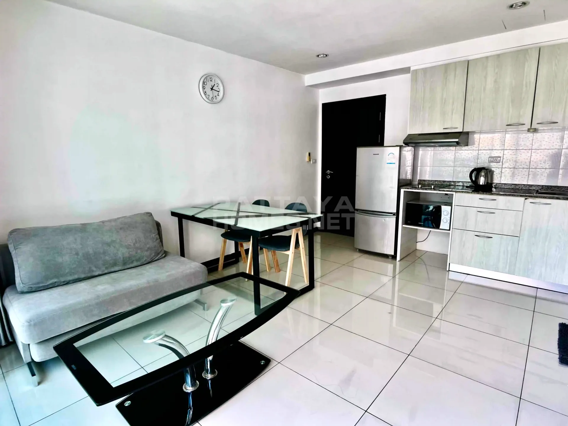 1-bedroom condo for rent in Siam Oriental Garden 2 – 3