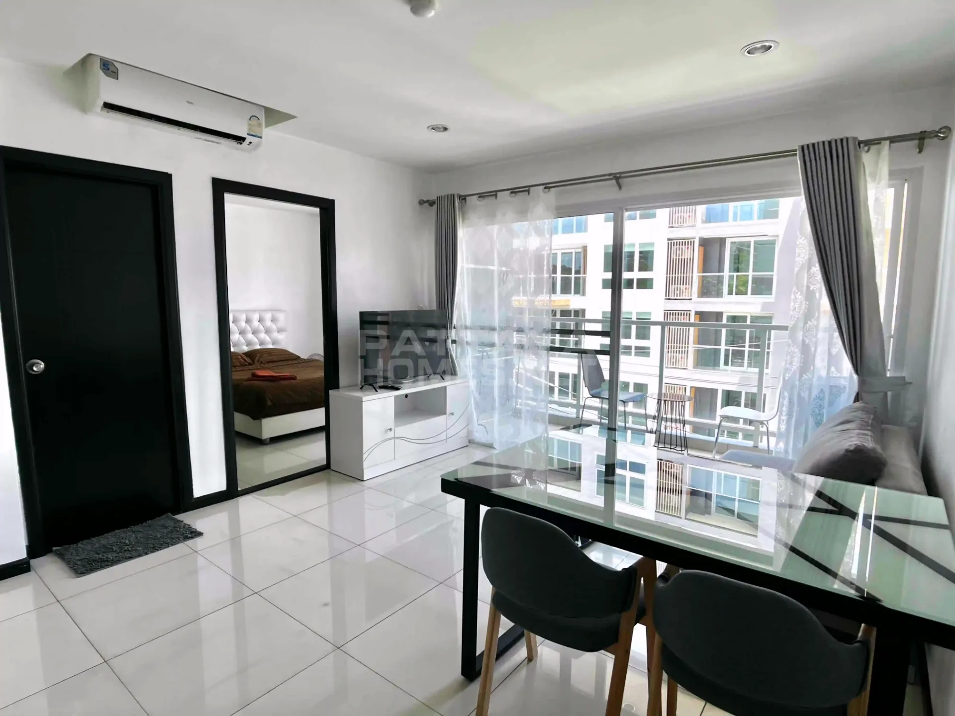 1-bedroom condo for rent in Siam Oriental Garden 2 – 5