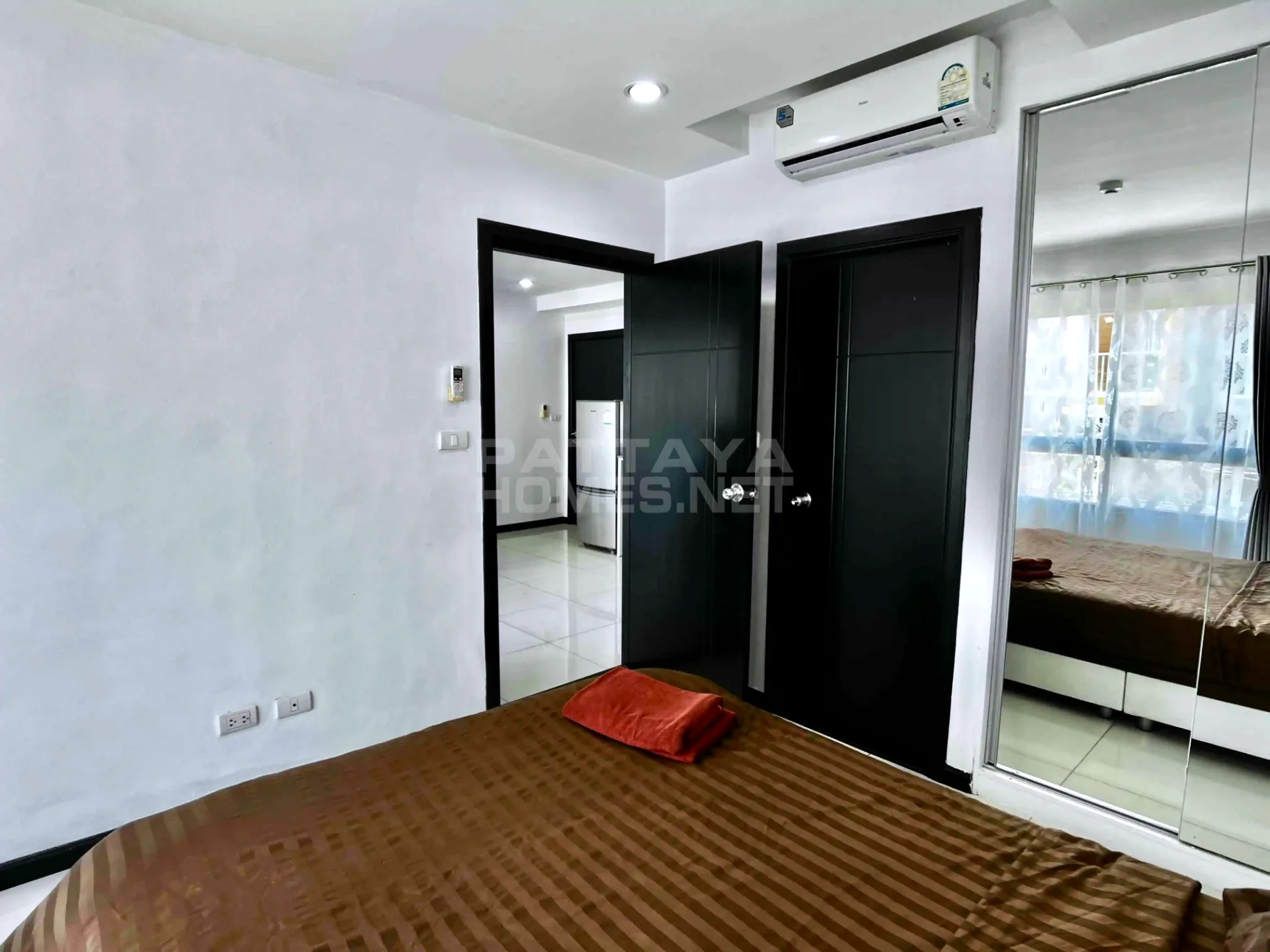 1-bedroom condo for rent in Siam Oriental Garden 2 – 6