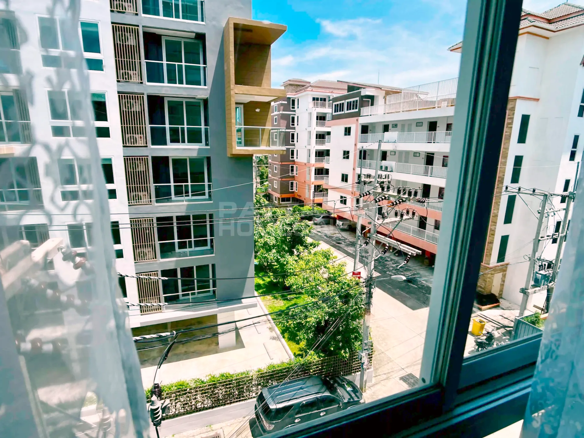 1-bedroom condo for rent in Siam Oriental Garden 2 – 12