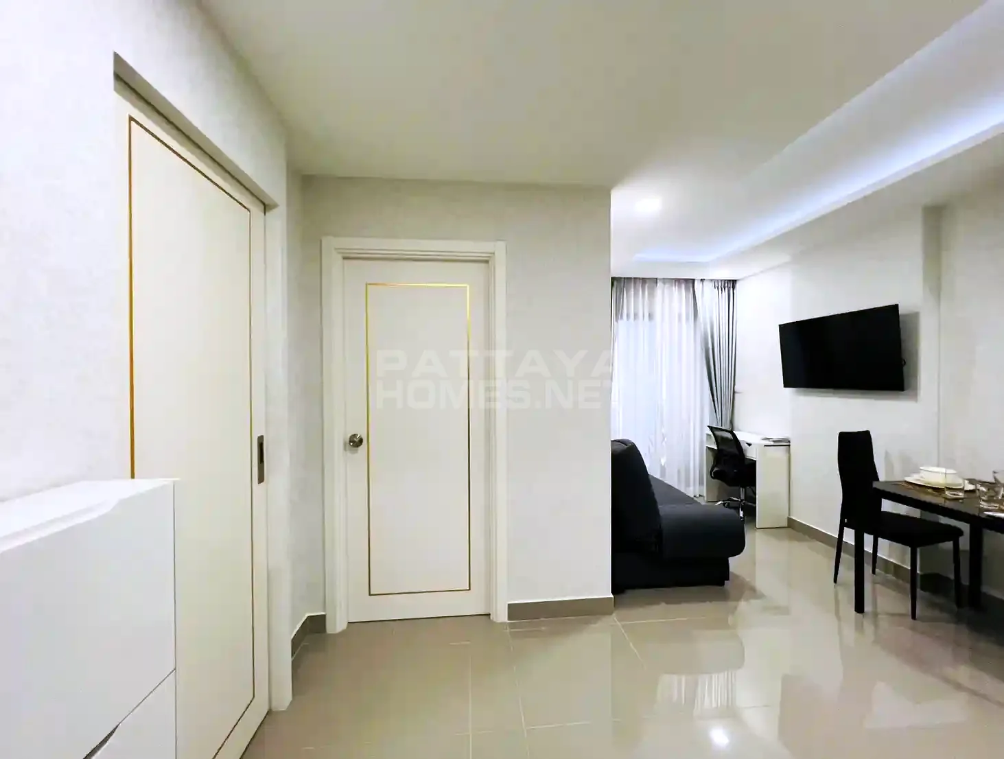 1-bedroom condo for rent in Siam Oriental Star – 2