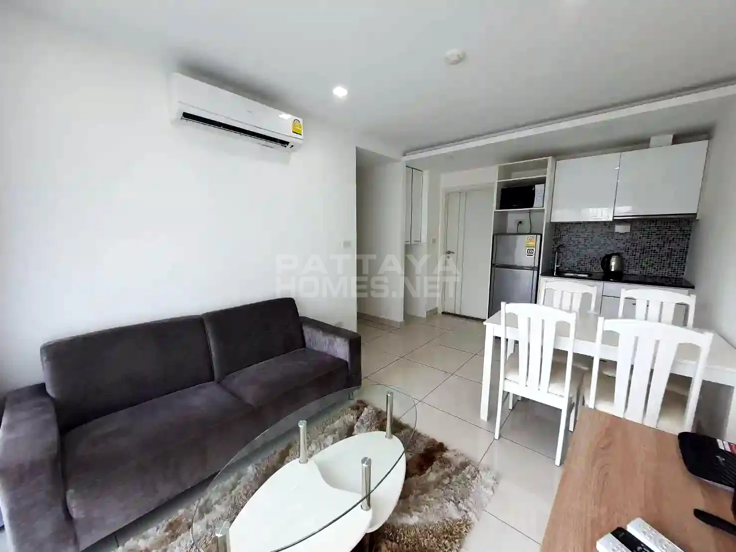 1-bedroom condo for rent in Siam Oriental Plaza – 2