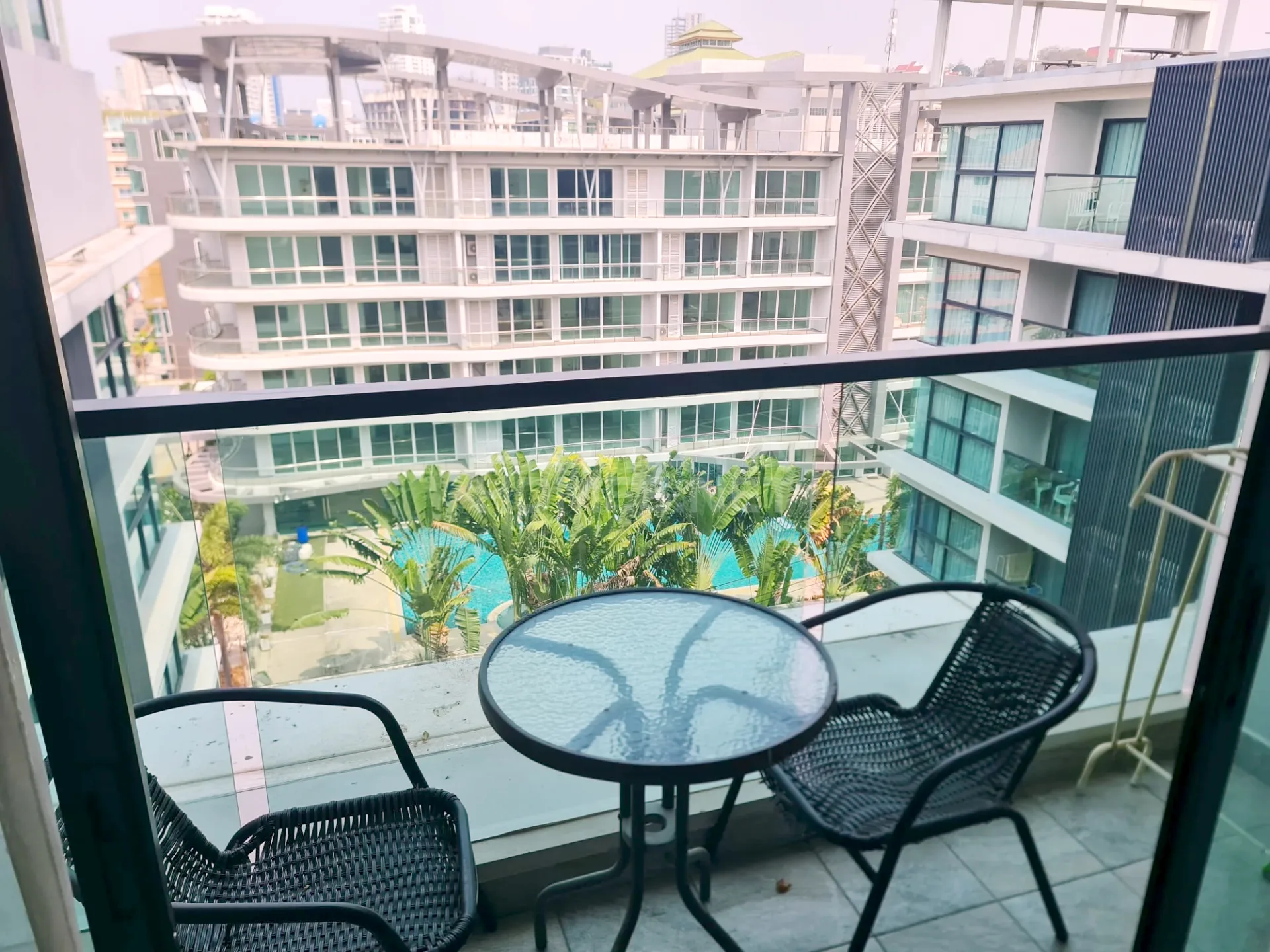 1-bedroom condo for rent in Siam Oriental Plaza – 12