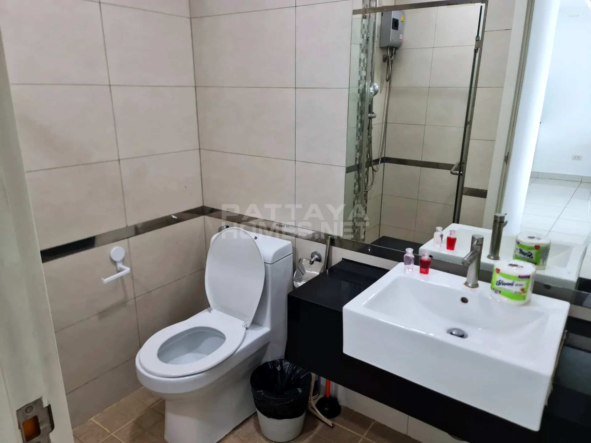 1-bedroom condo for rent in Siam Oriental Plaza – 9