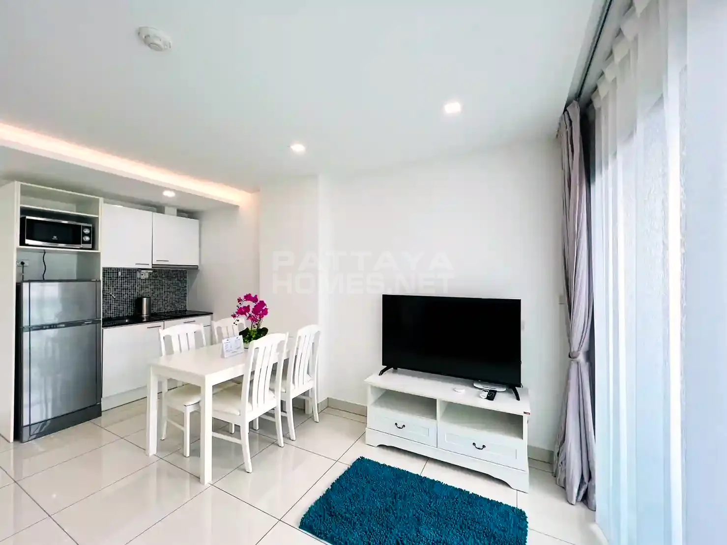 1-bedroom condo for rent in Siam Oriental Plaza – 4
