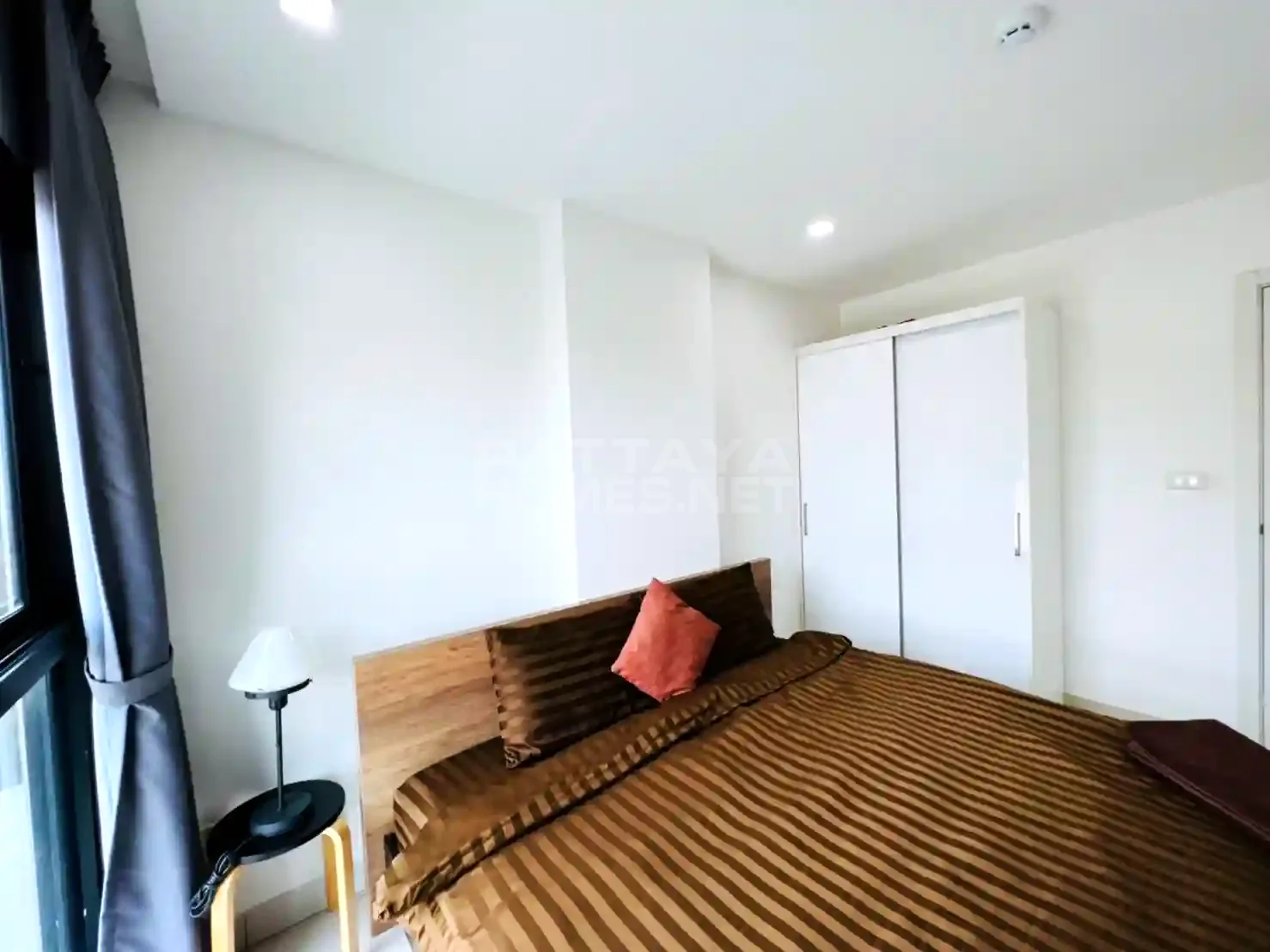 คอนโด 1 ห้องนอน ให้เช่าที่ Siam Oriental Plaza – 6