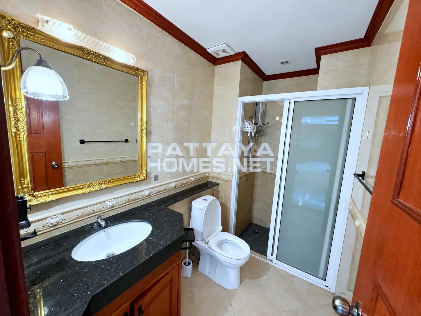 คอนโด 1 ห้องนอน ให้เช่าที่ Siam Oriental Condominium – 6