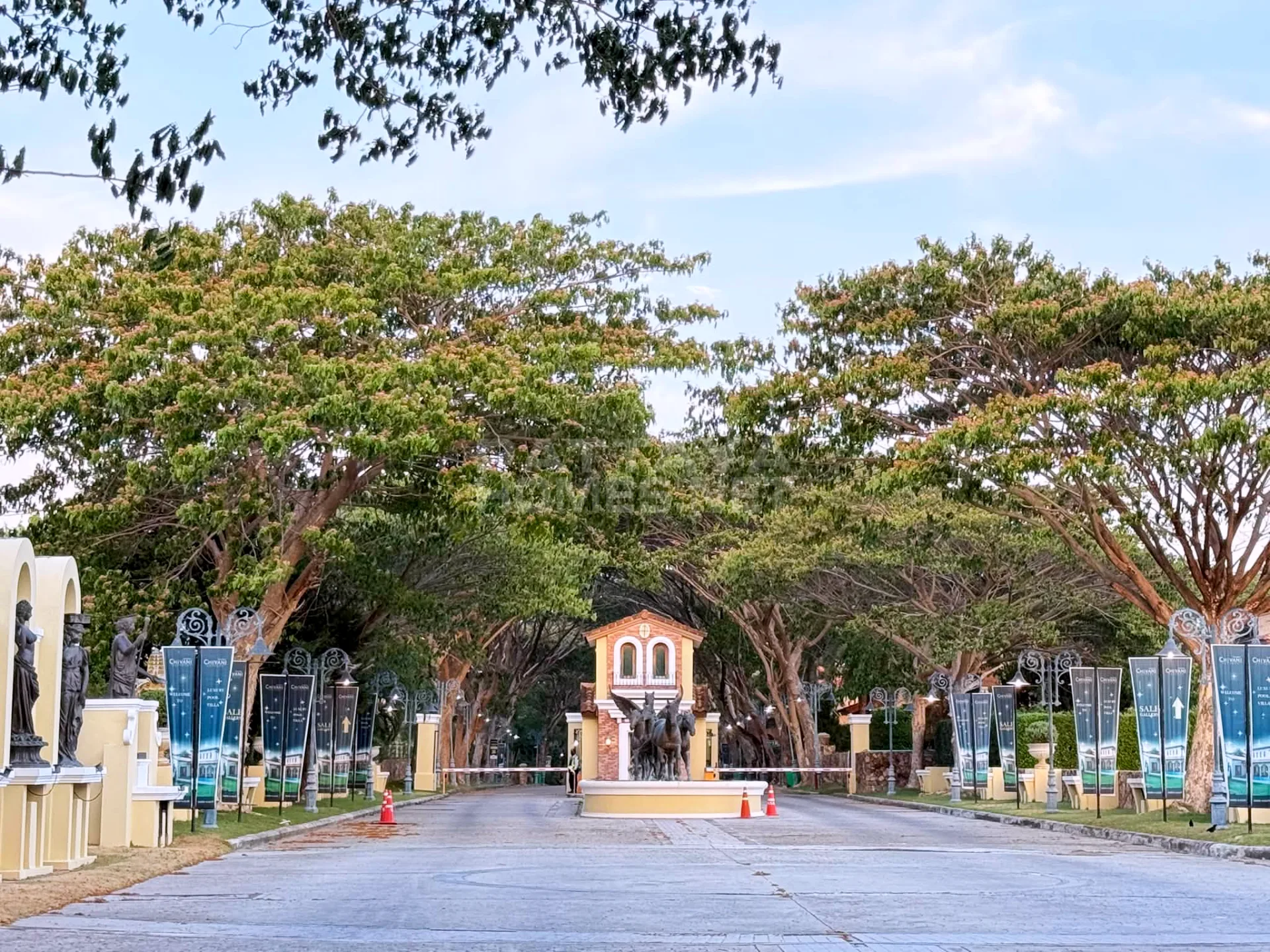 คอนโด 4 ห้องนอน ให้เช่าที่ Nusa Chivani Pattaya – 1
