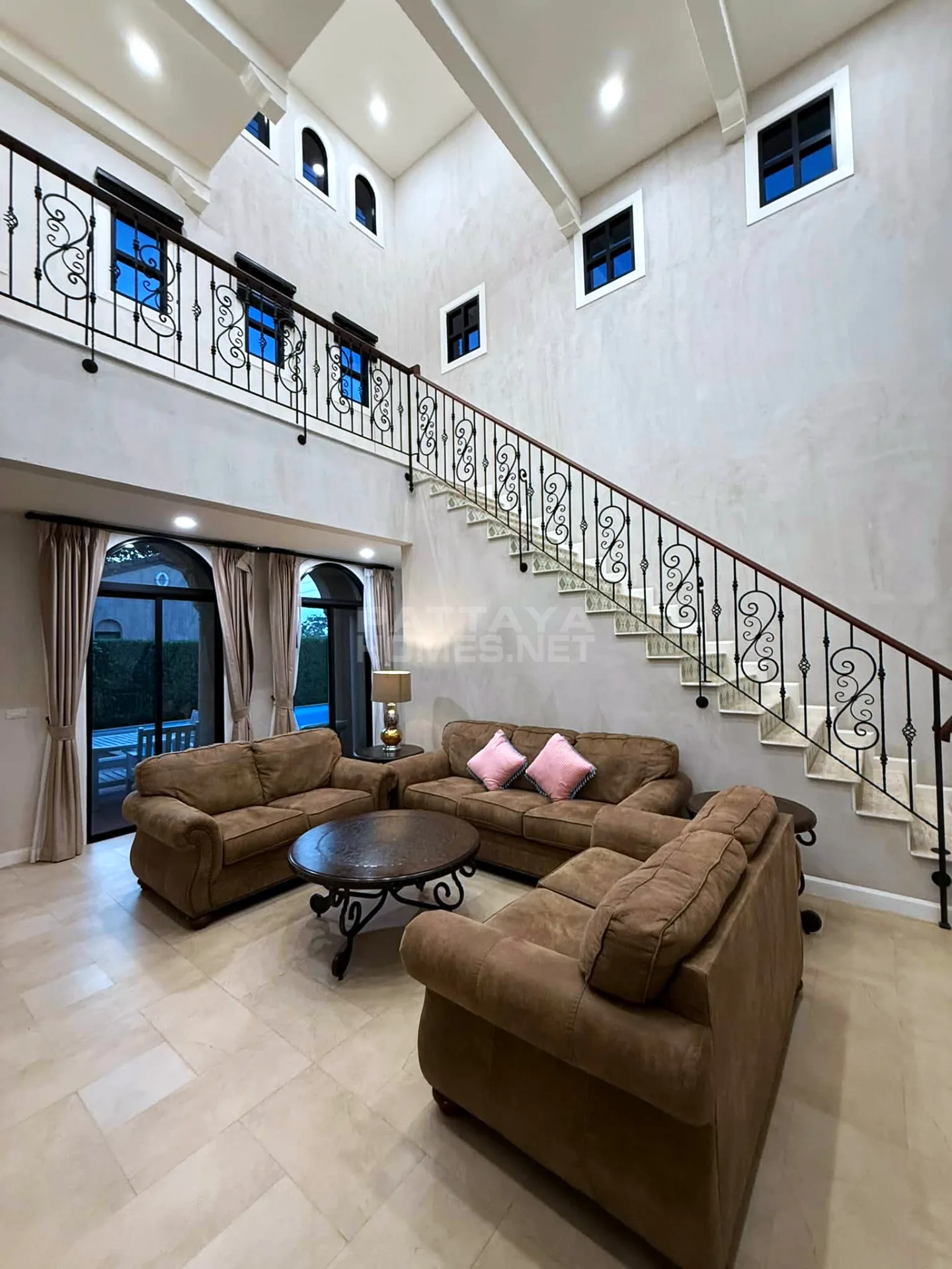 คอนโด 4 ห้องนอน ให้เช่าที่ Nusa Chivani Pattaya – 6