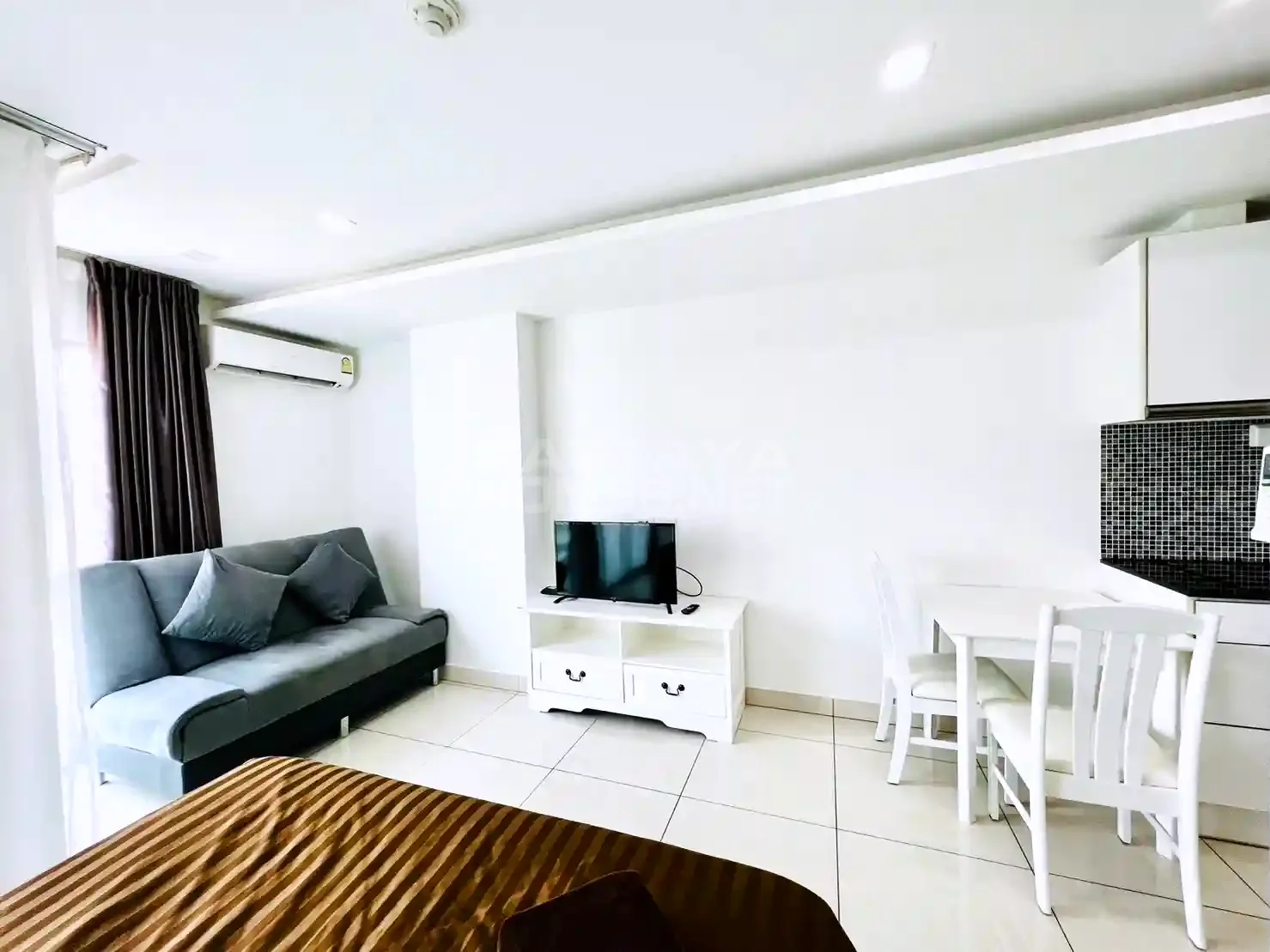 Studio for rent in Siam Oriental Plaza – 2