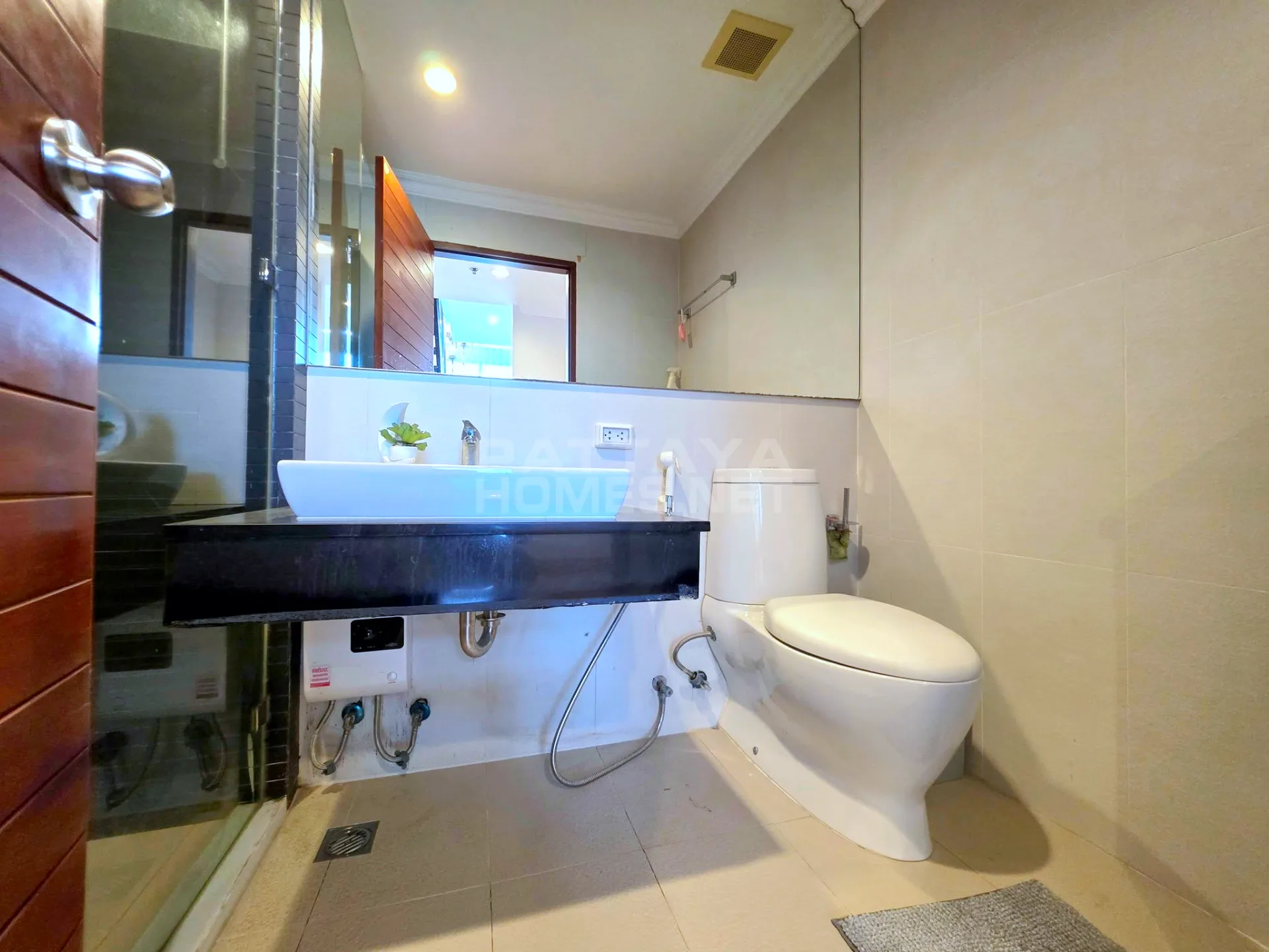 1-bedroom condo for rent in The Axis Pattaya – 9
