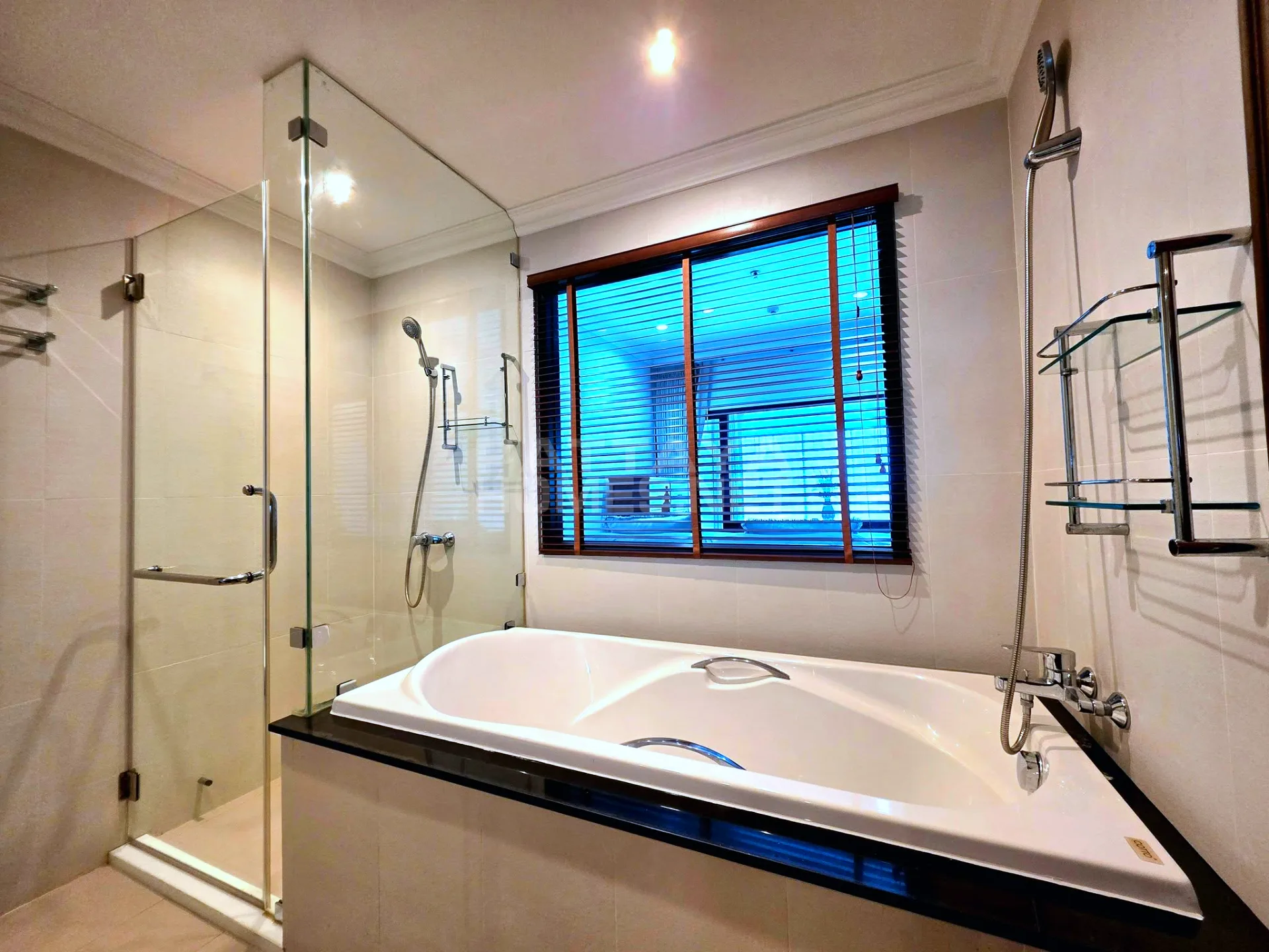 1-bedroom condo for rent in The Axis Pattaya – 10
