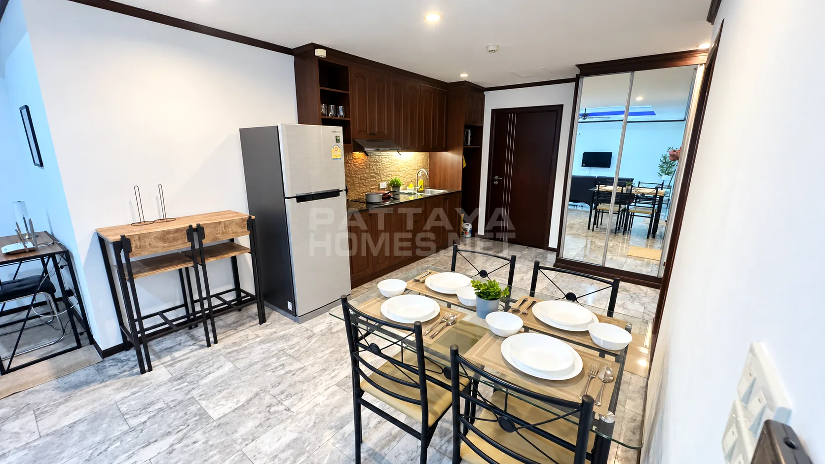 2-bedroom condo for rent in Siam Oriental condos Twins – 4