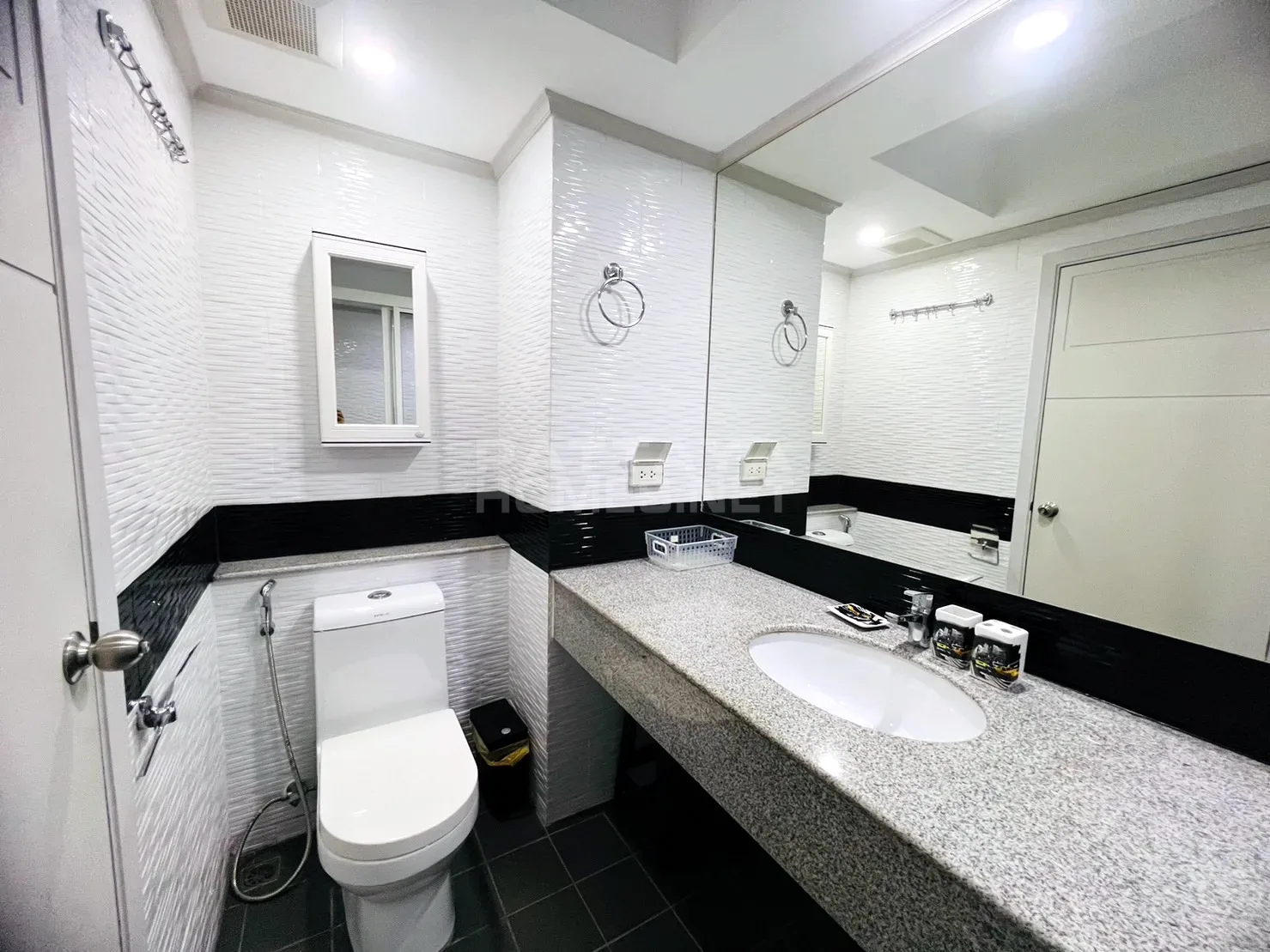 1-bedroom condo for rent in Siam Oriental Tropical Garden – 9