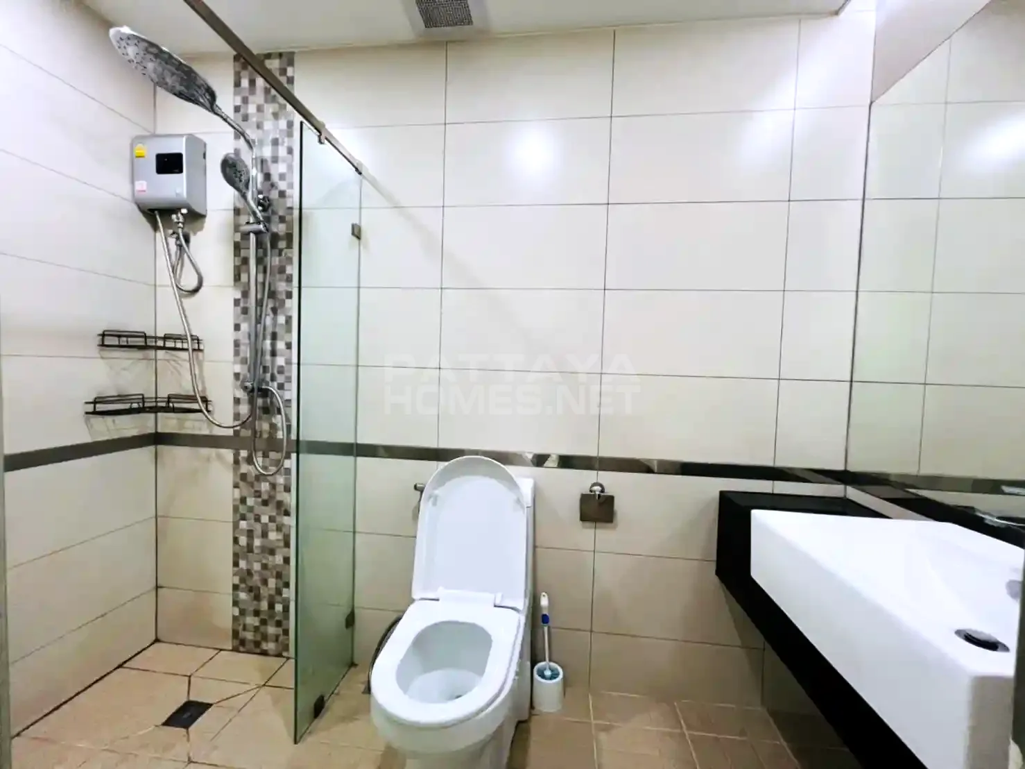 Studio for rent in Siam Oriental Plaza – 7