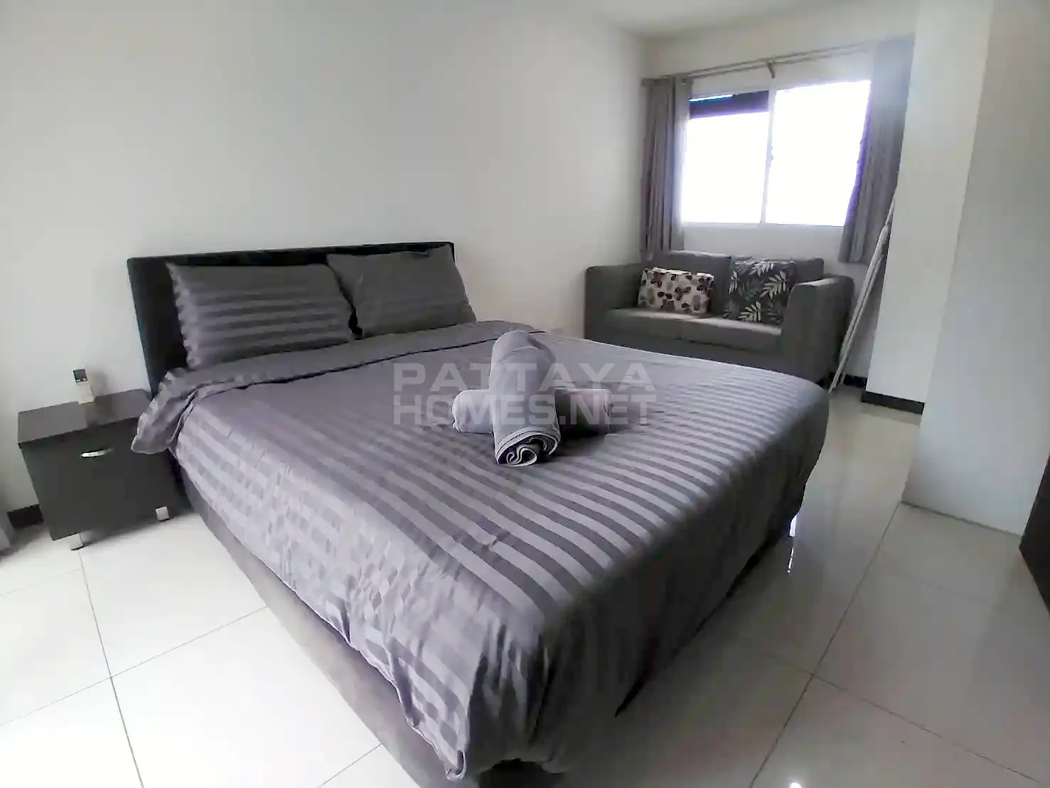 1-bedroom condo for rent in Siam Oriental Garden 1 – 5