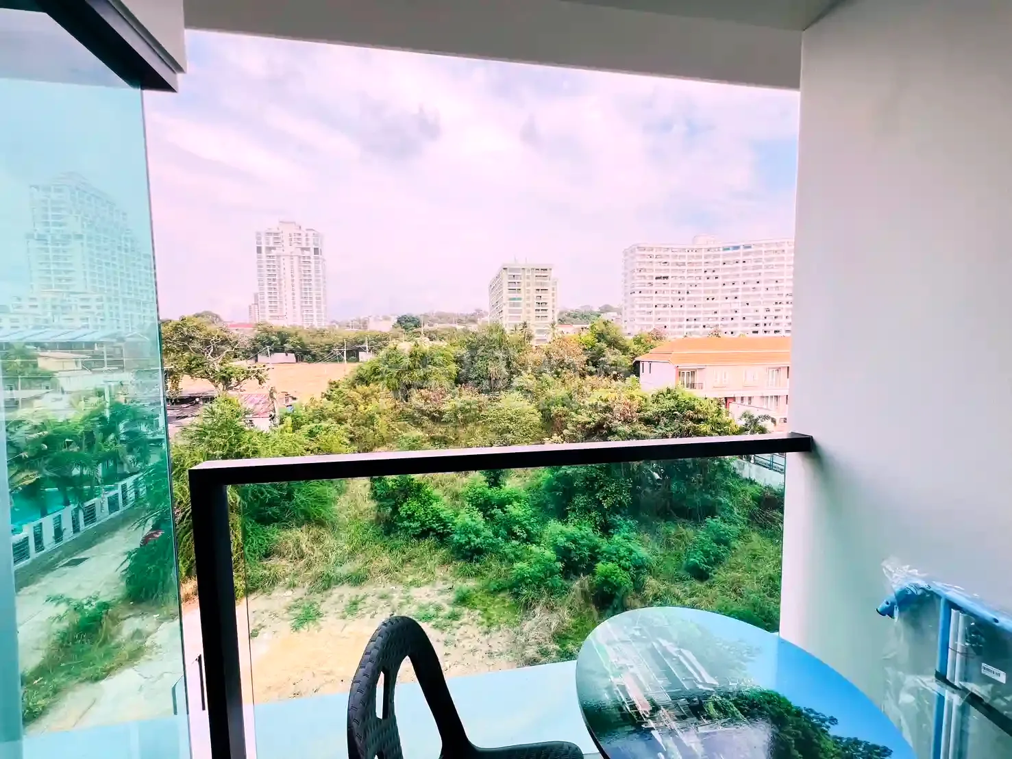 Studio for rent in Siam Oriental Plaza – 6