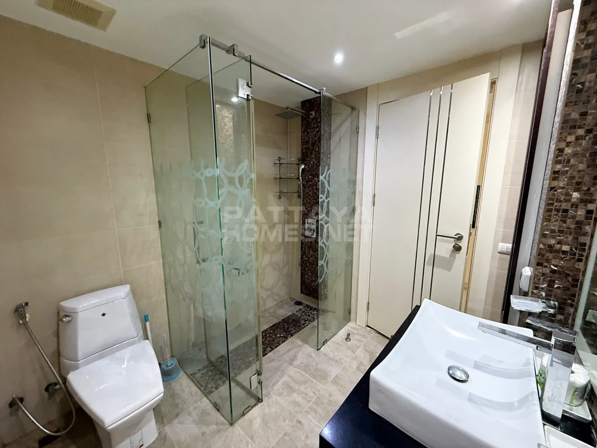 คอนโด 1 ห้องนอน ให้เช่าที่ Cozy Beach View – 10