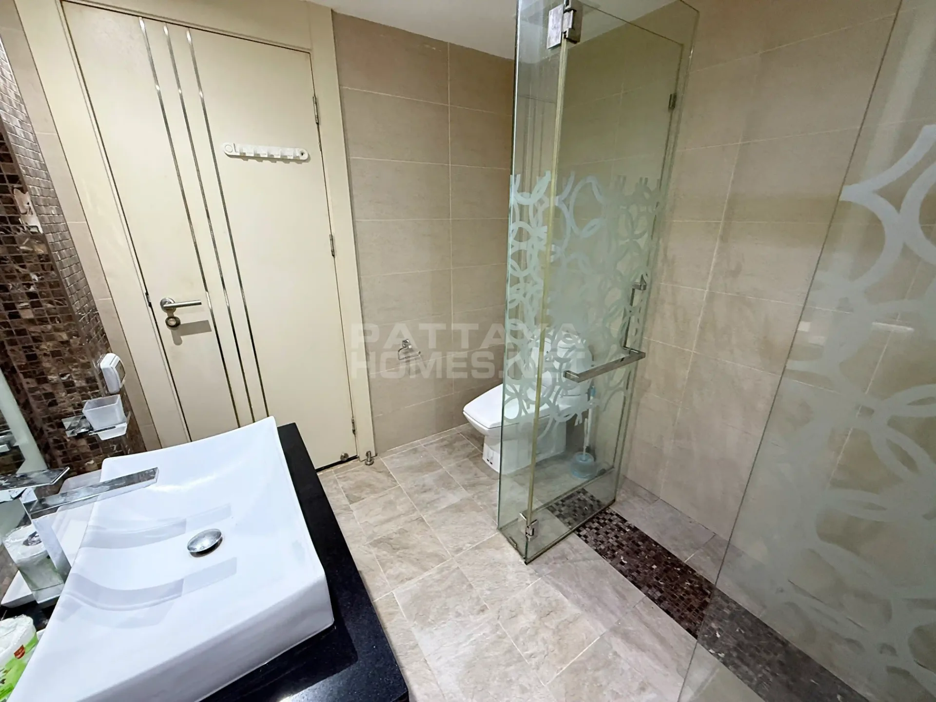 คอนโด 1 ห้องนอน ให้เช่าที่ Cozy Beach View – 11