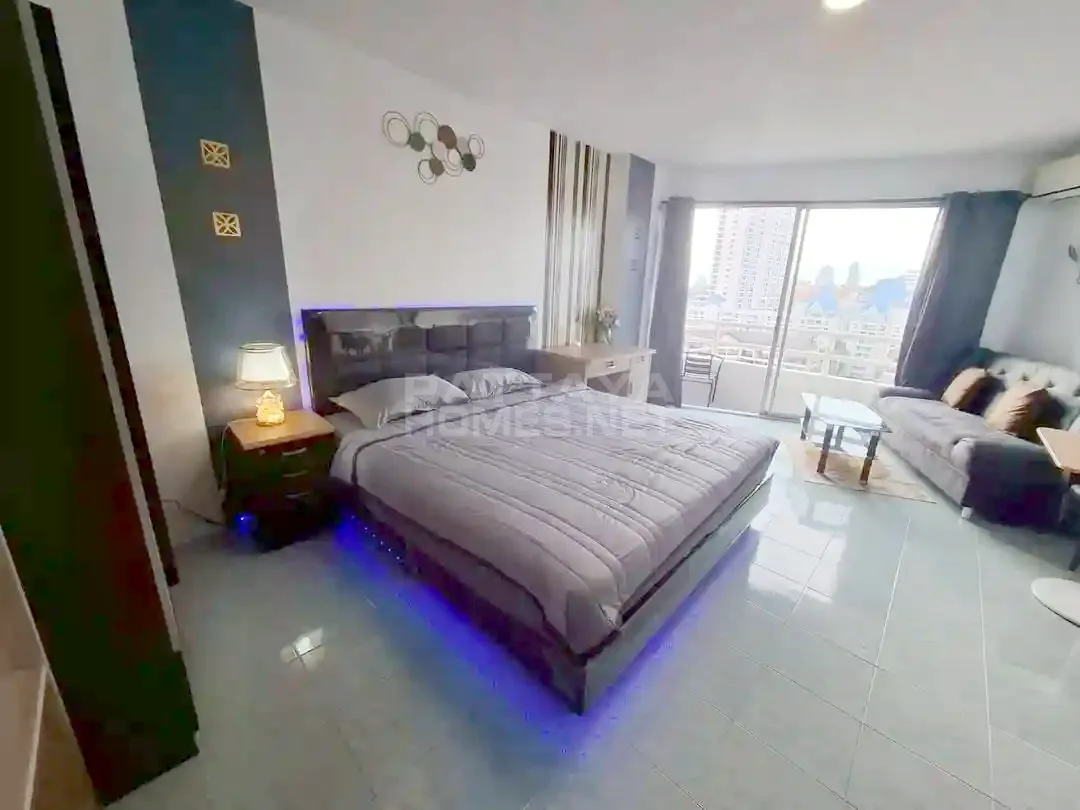 Studio for rent in View Talay 1A – 3