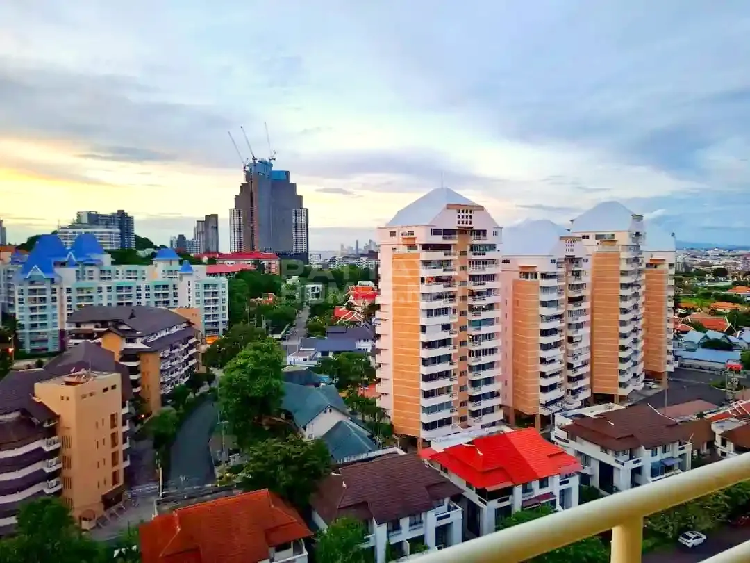Studio for rent in View Talay 1A – 10
