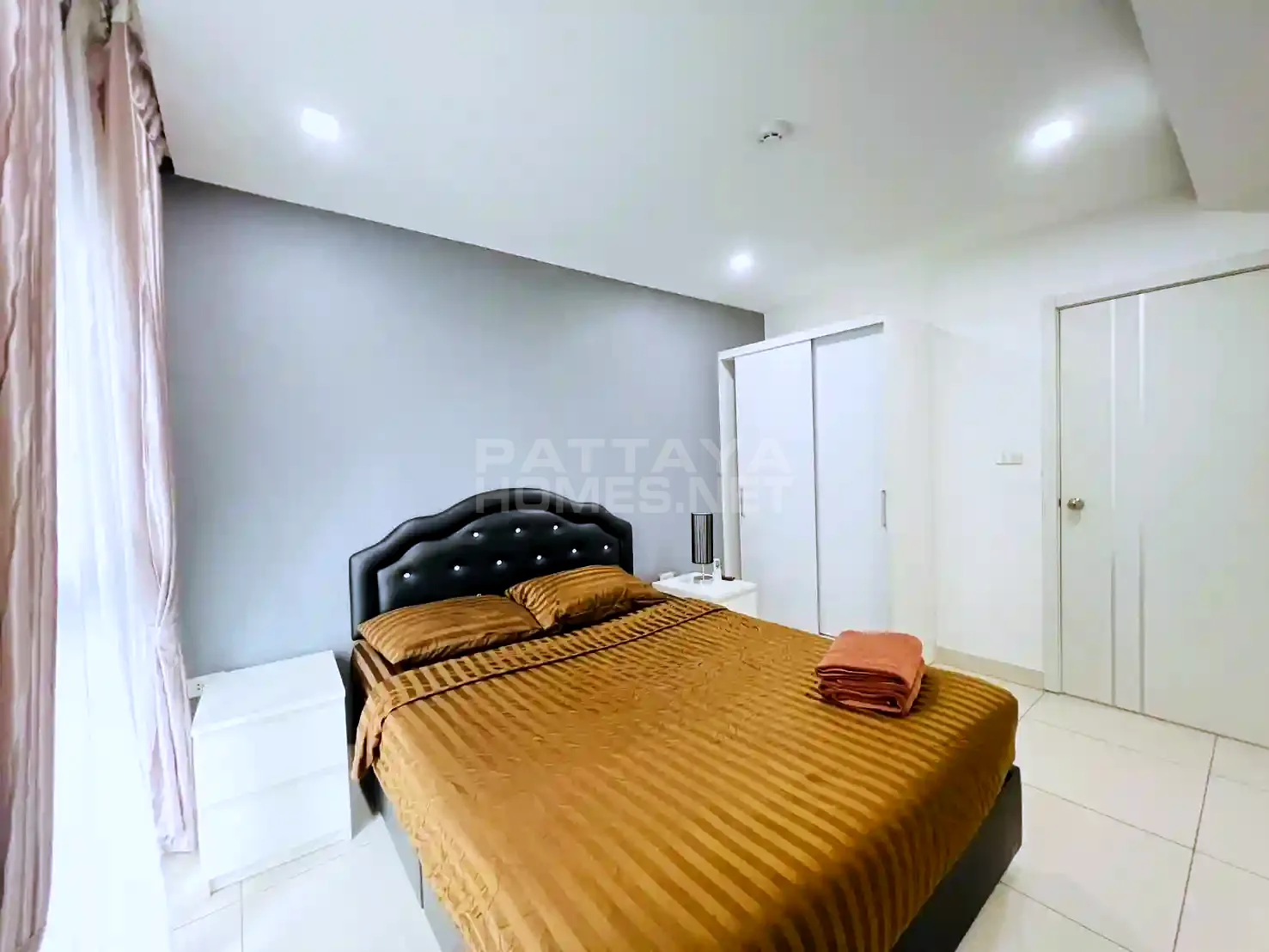 1-bedroom condo for rent in Siam Oriental Plaza – 5