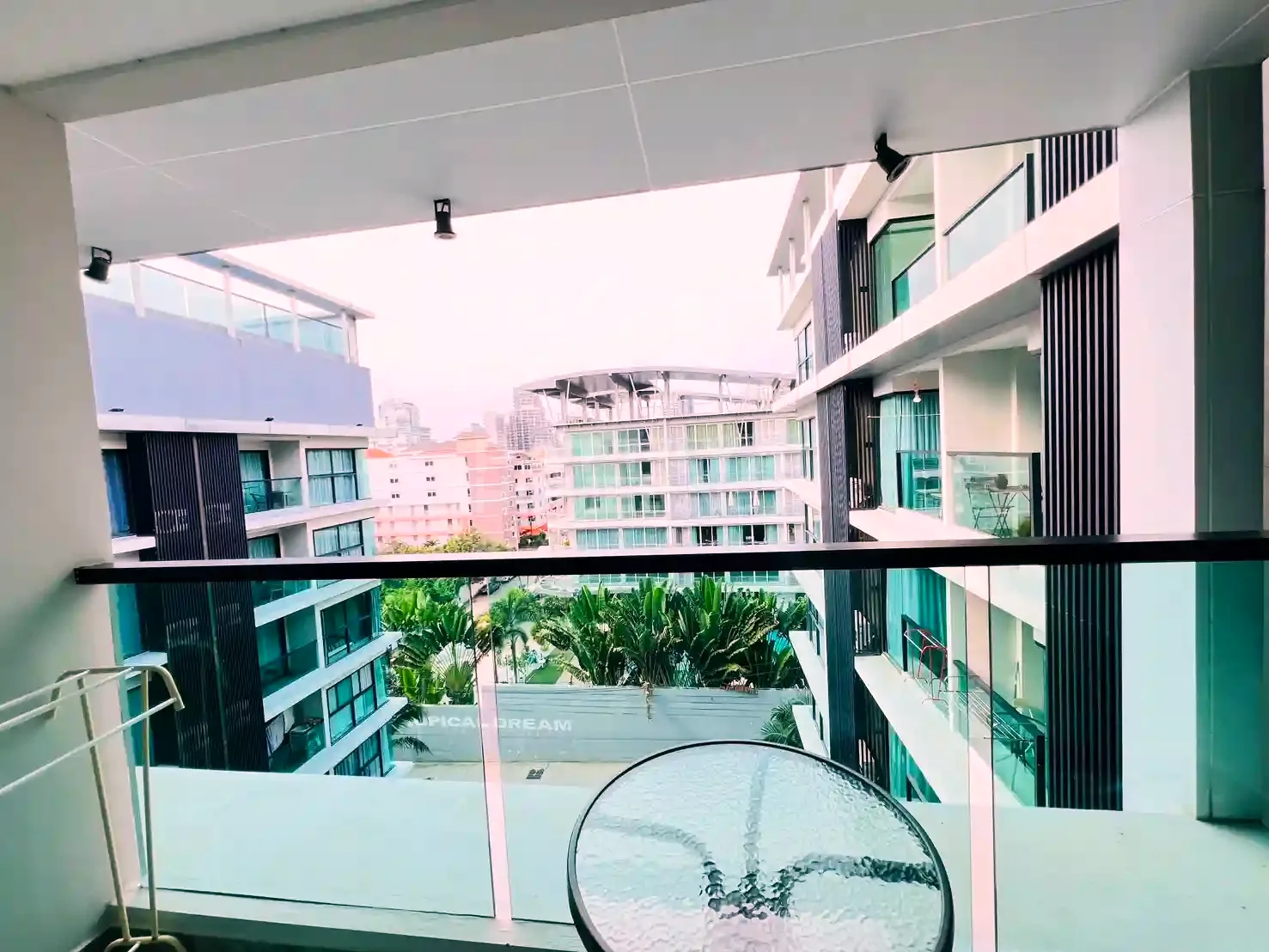 1-bedroom condo for rent in Siam Oriental Plaza – 9
