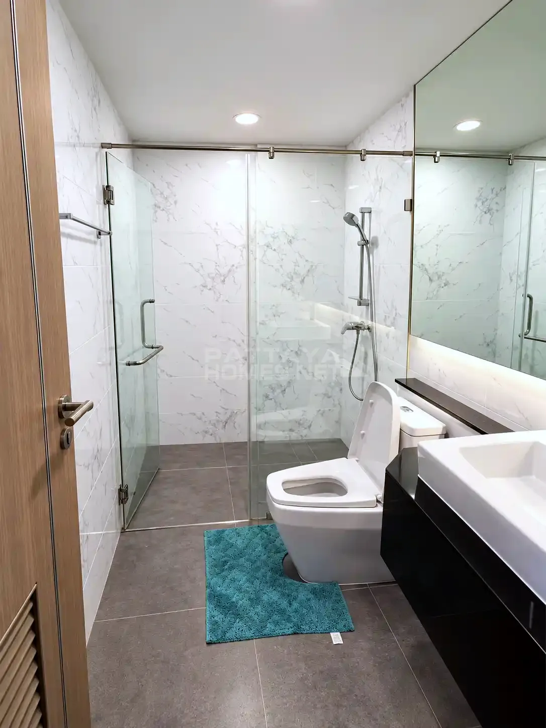 2-bedroom condo for rent in The Senate Residence Pattaya – 8