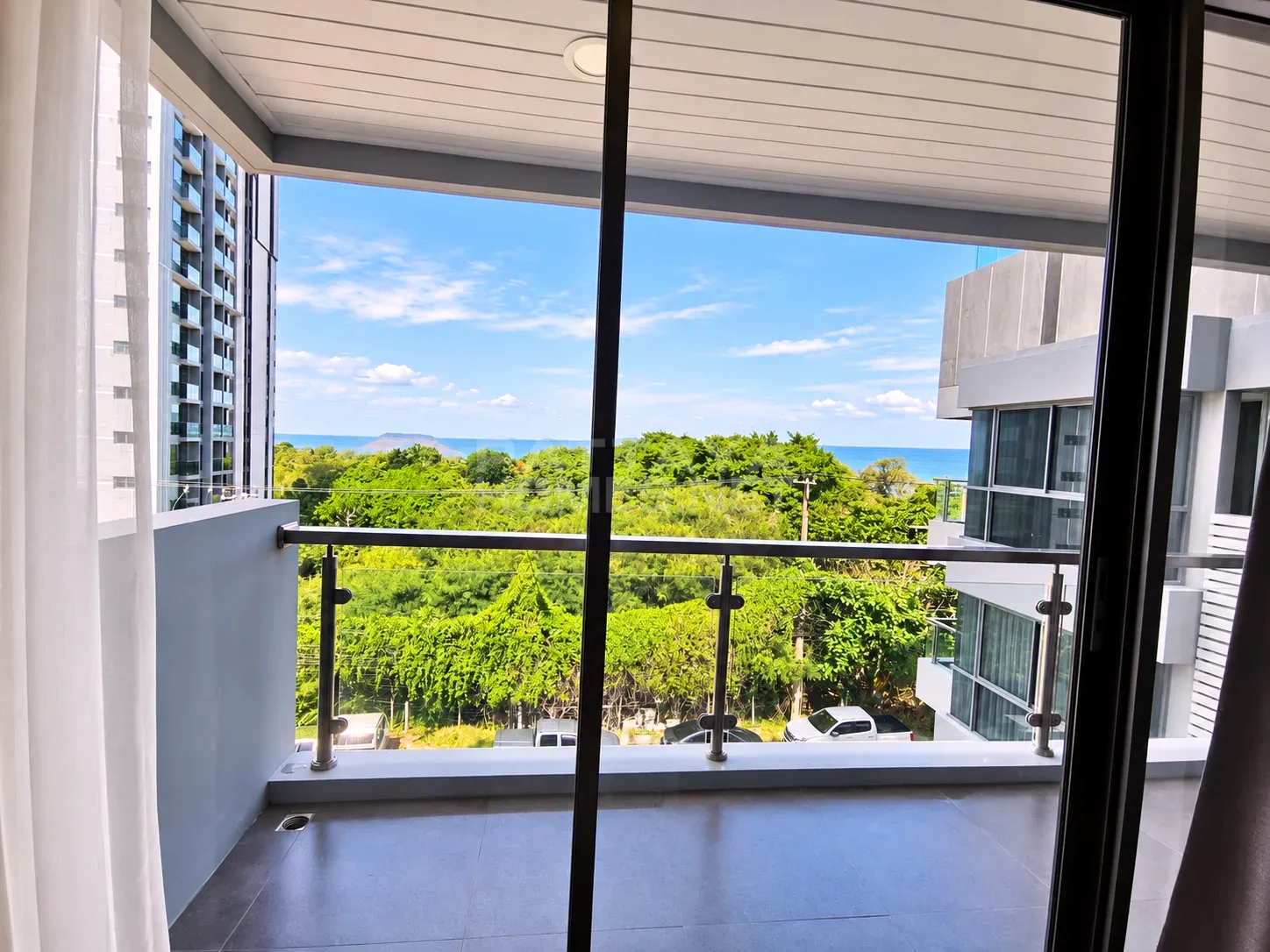 2-bedroom condo for rent in The Senate Residence Pattaya – 3