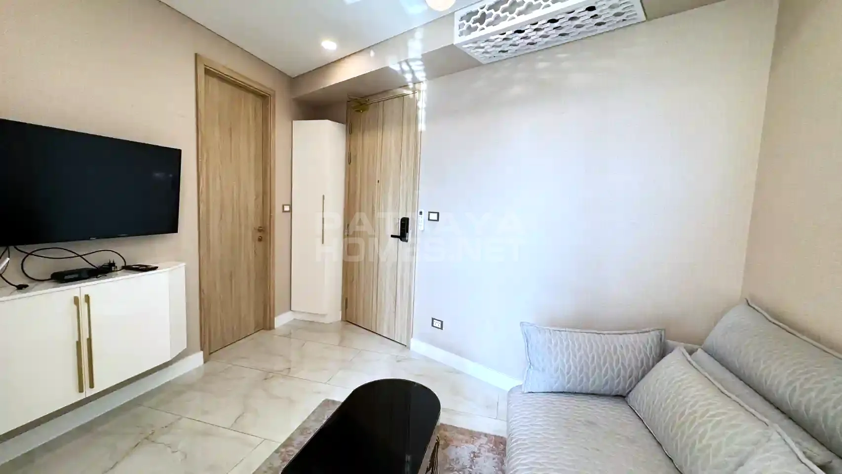 1-bedroom condo for rent in Copacabana Jomtien – 2