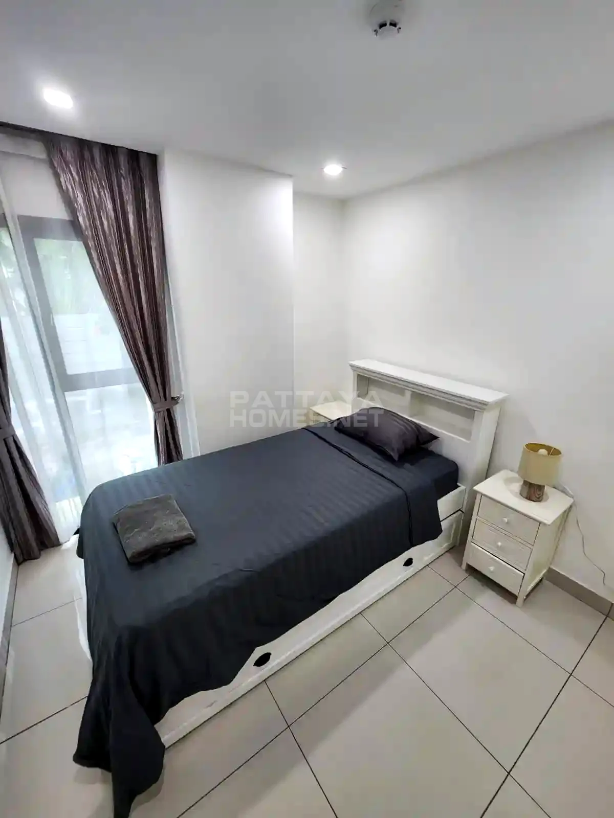 2-bedroom condo for rent in Siam Oriental Plaza – 9
