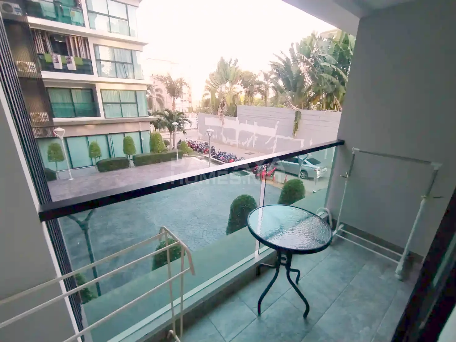2-bedroom condo for rent in Siam Oriental Plaza – 13