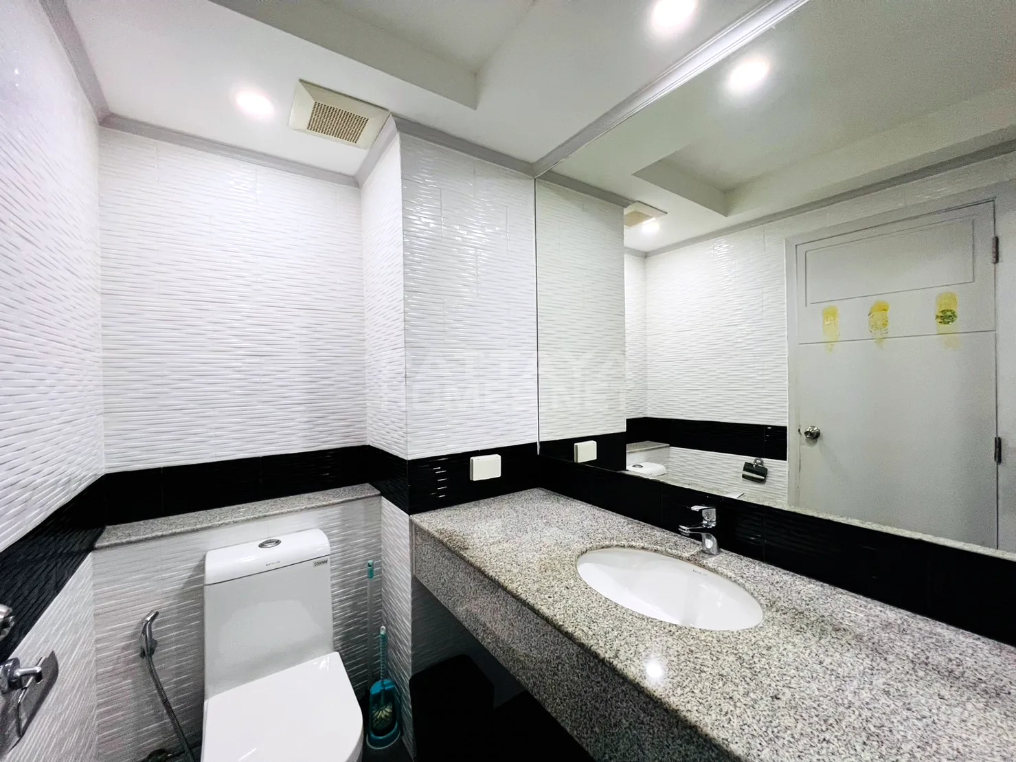 1-bedroom condo for rent in Siam Oriental Tropical Garden – 11