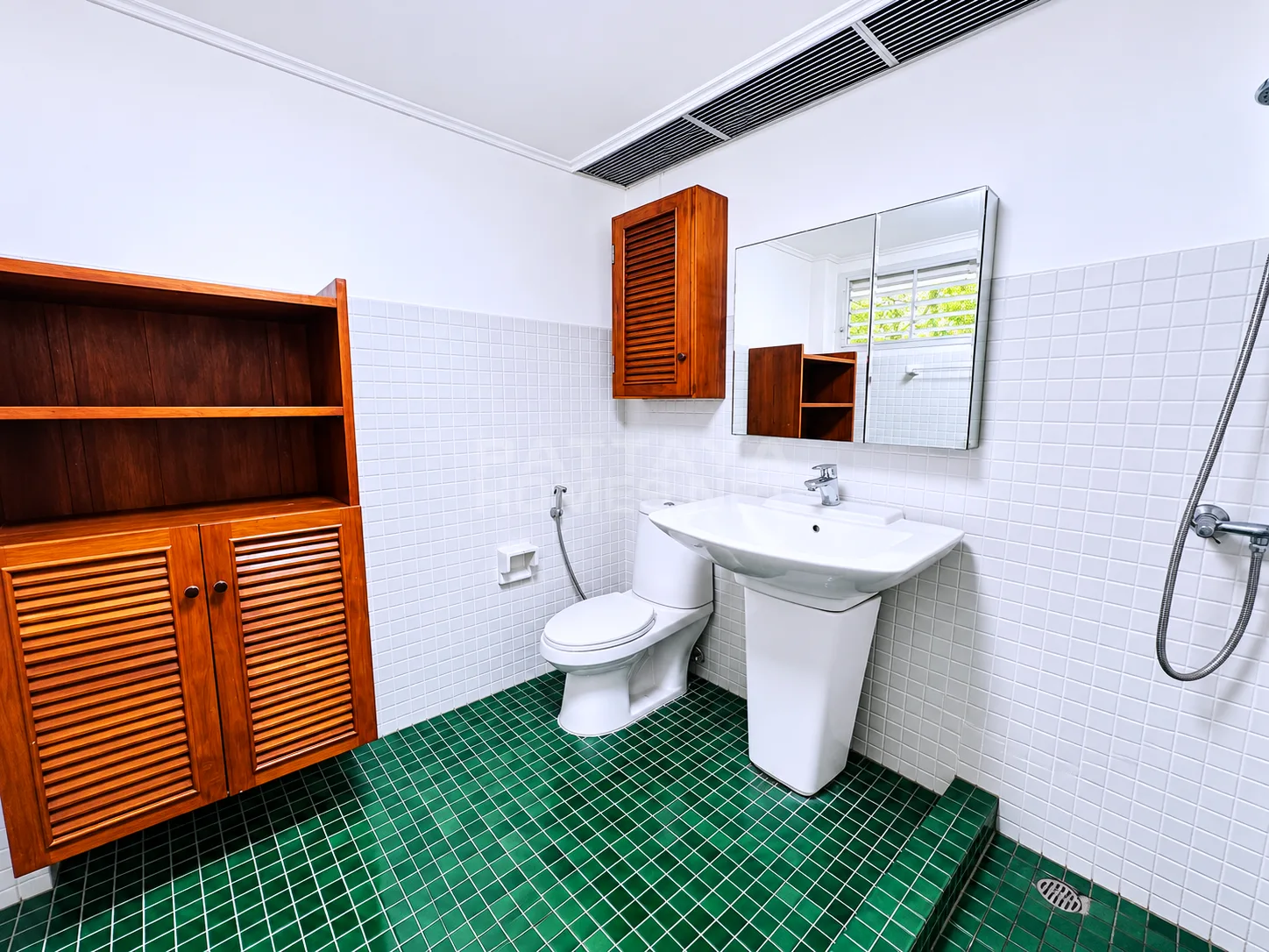 2 magamistoaga korter müügis: Bangsarey Condominium – 14