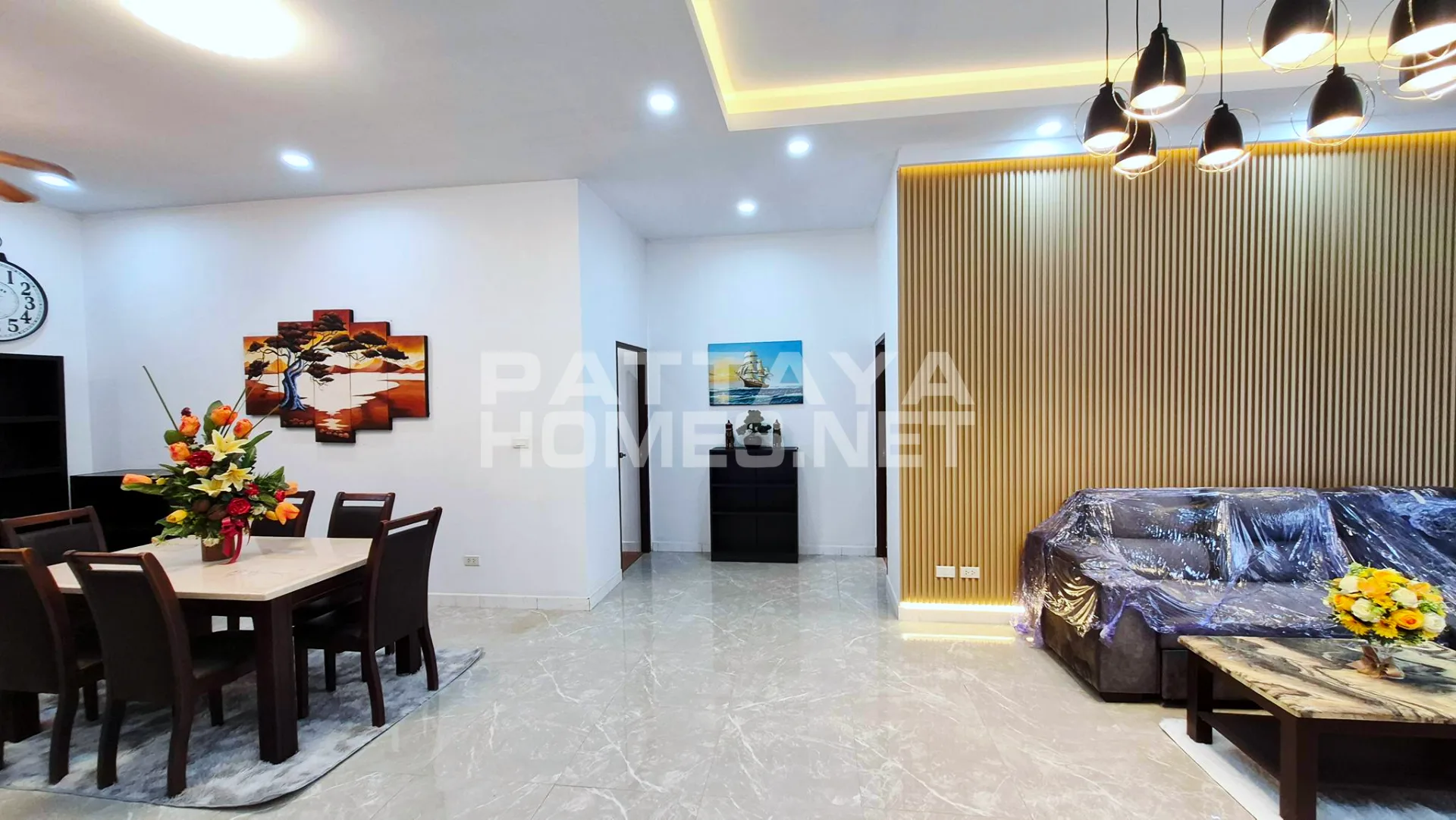 บ้าน ขายที่ Detached House Dusit 1 3bed, 2bath – 4